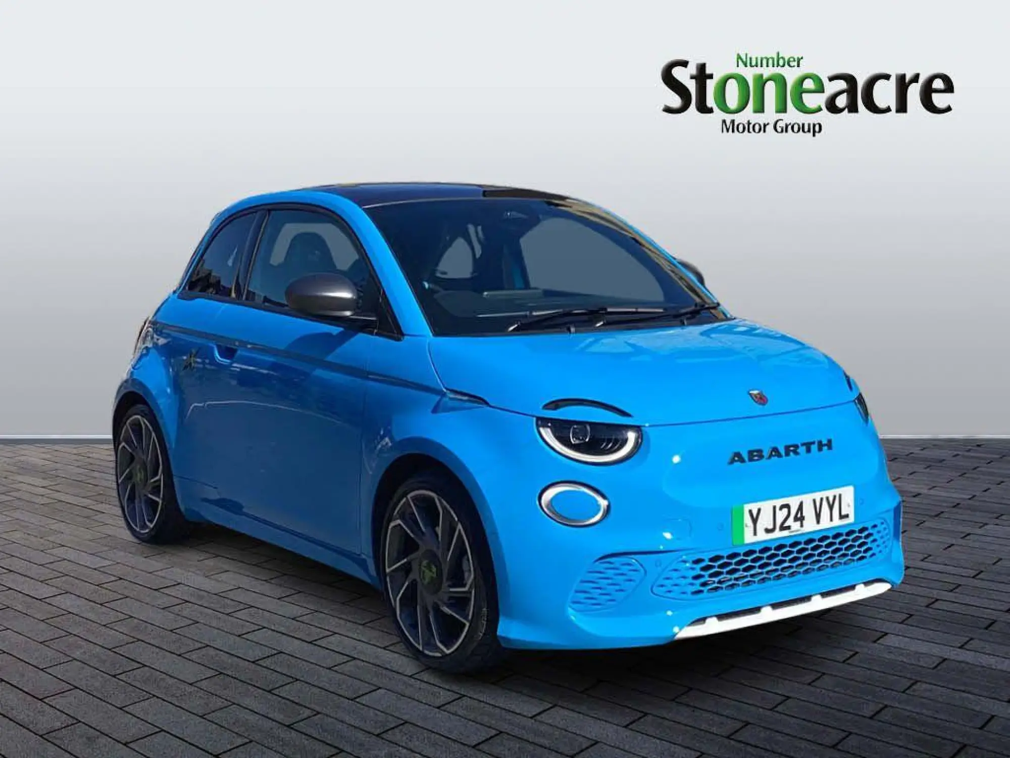 Abarth 500e 114kW Scorpionissima 42.2kWh 3dr Auto YJ24VYL Image 1