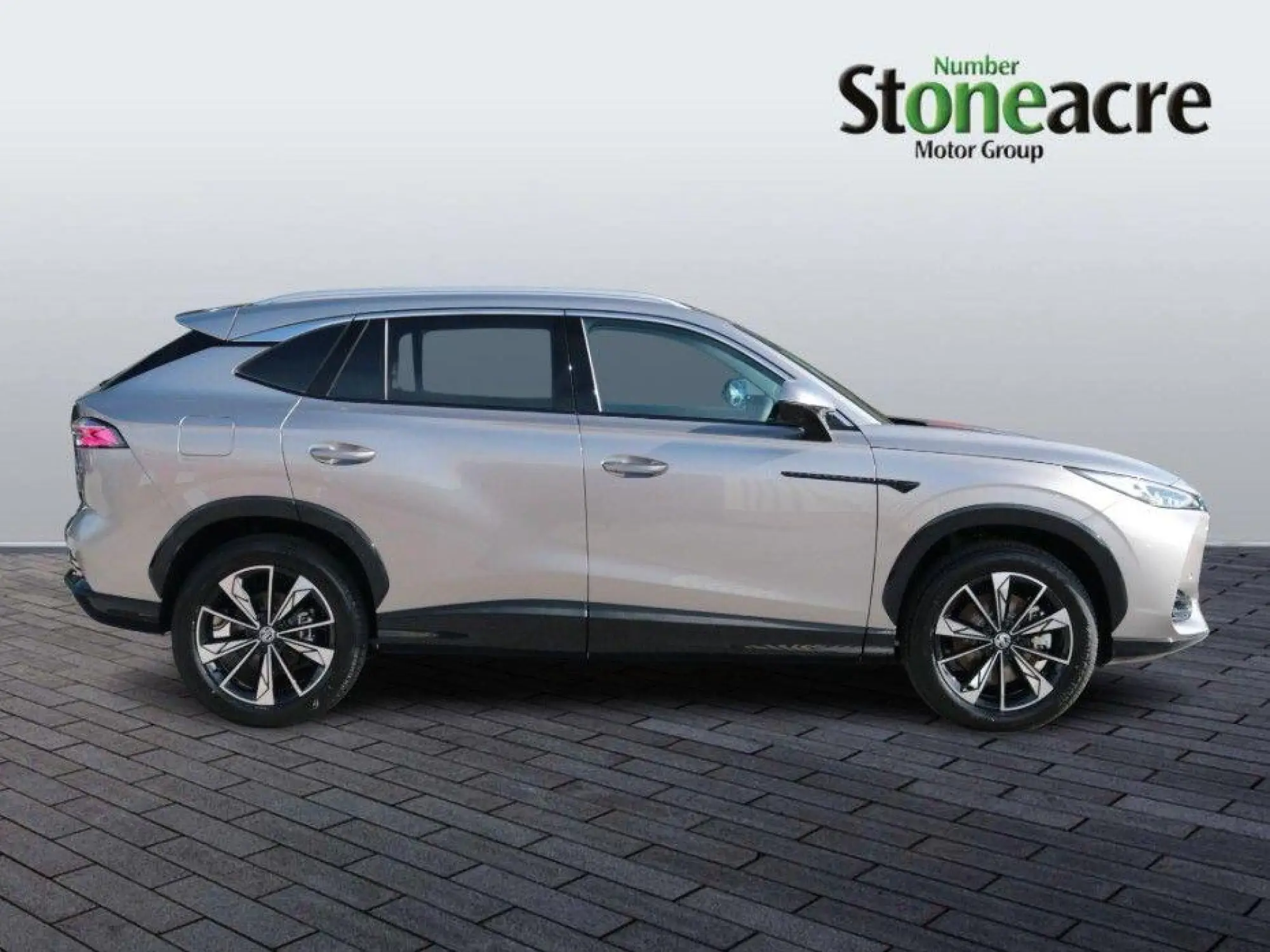 MG HS 1.5 T-GDI Trophy Euro 6 (s/s) 5dr FM25SOJ Image 2