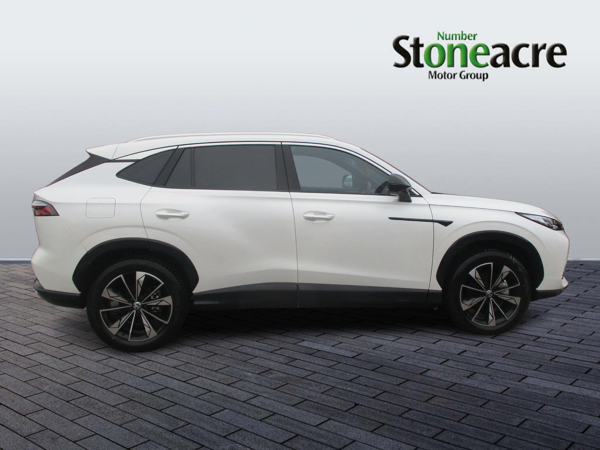 MG HS 1.5 T-GDI Trophy DCT Euro 6 (s/s) 5dr FG75CWO Image 2