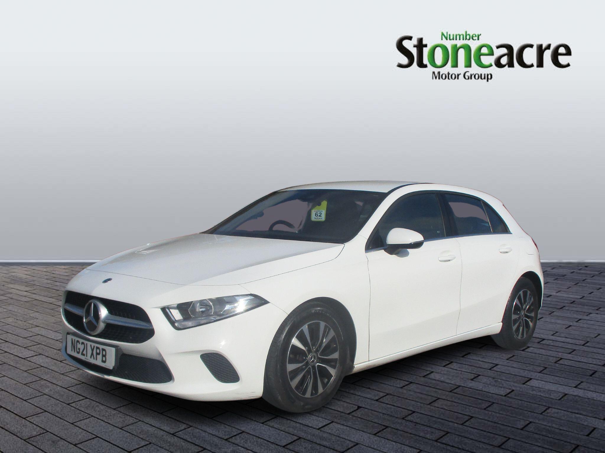 Mercedes-Benz A-Class 1.3 A180 SE Hatchback 5dr Petrol 7G-DCT Euro 6 (s/s) (136 ps) NG21XPB Image 3