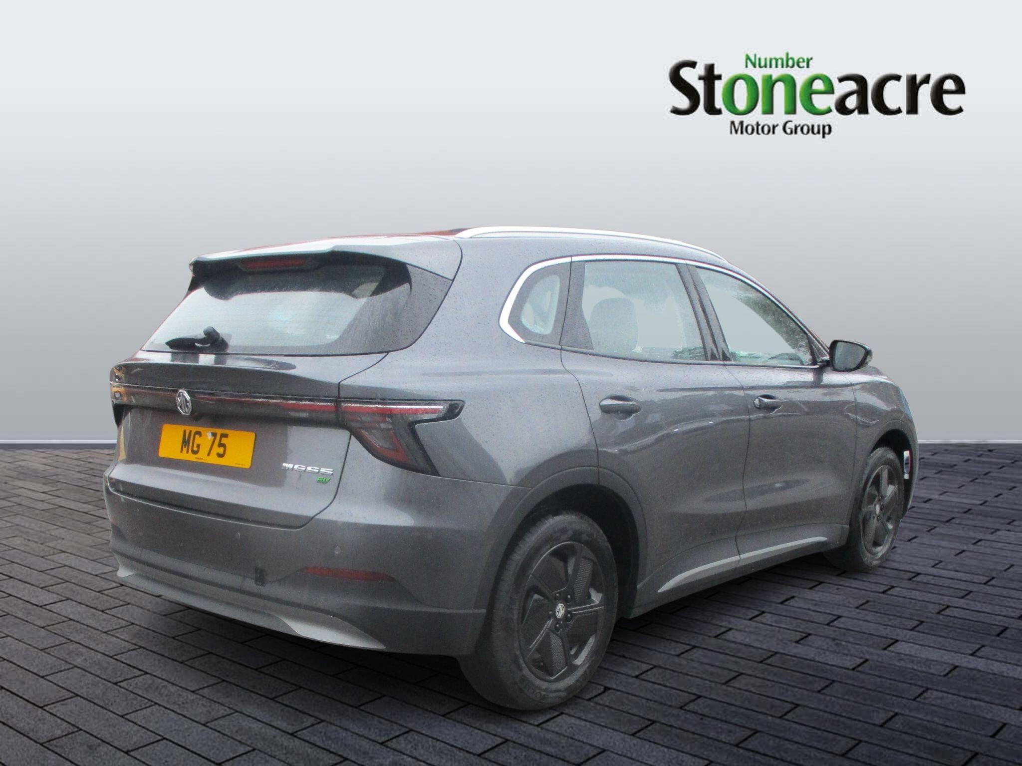 MG S5 EV 49kWh SE Auto 5dr FG75JUY Image 3