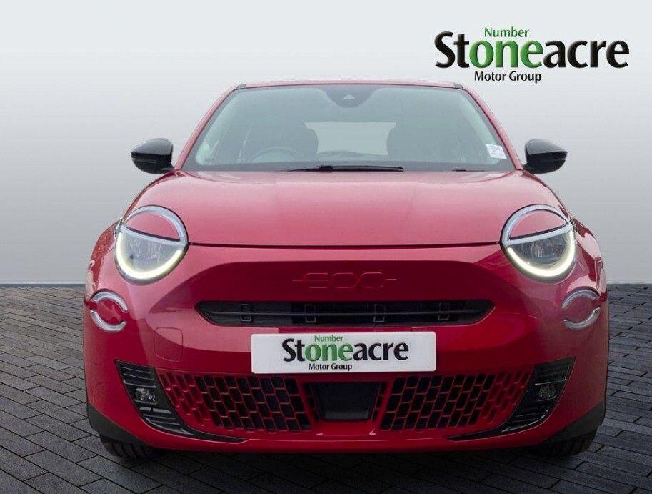 Fiat 600e 54kWh RED Auto 5dr FJ75KDU Image 2