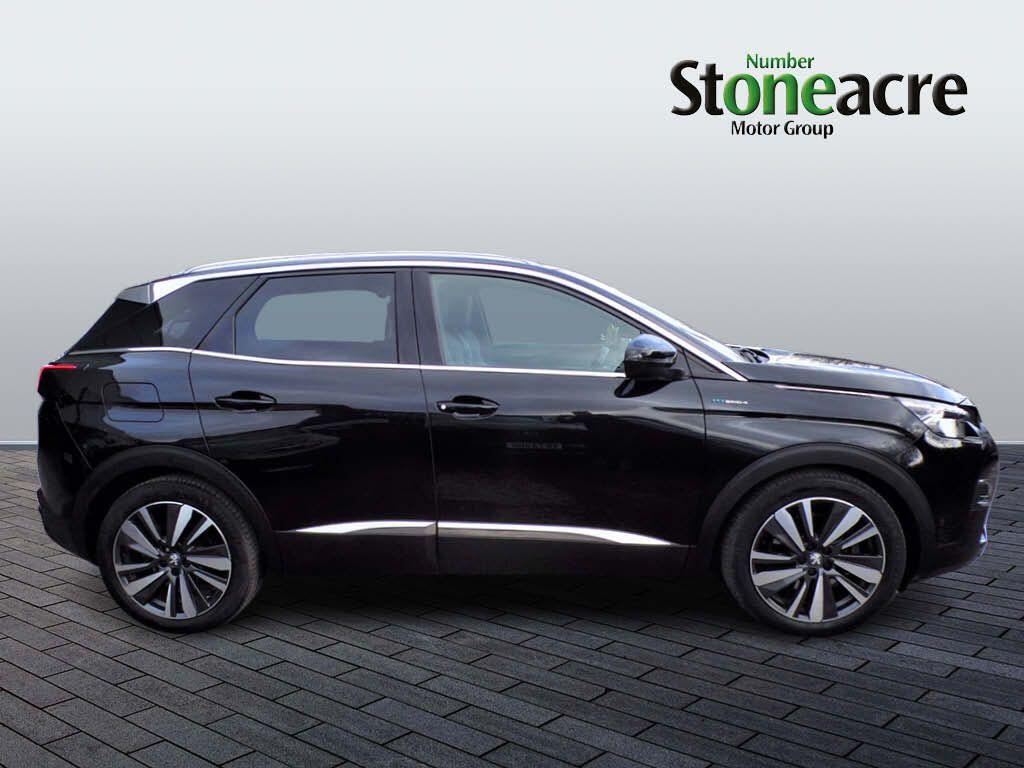 Peugeot 3008 Plug-in Hybrid Image 2