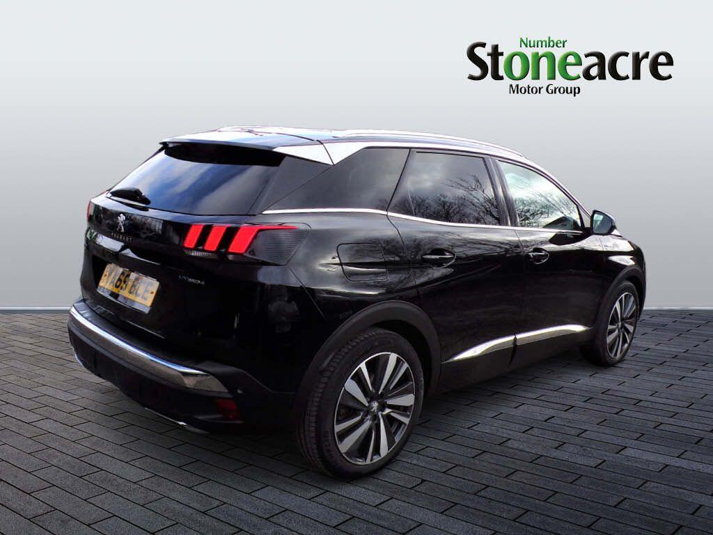 Peugeot 3008 Plug-in Hybrid Image 3