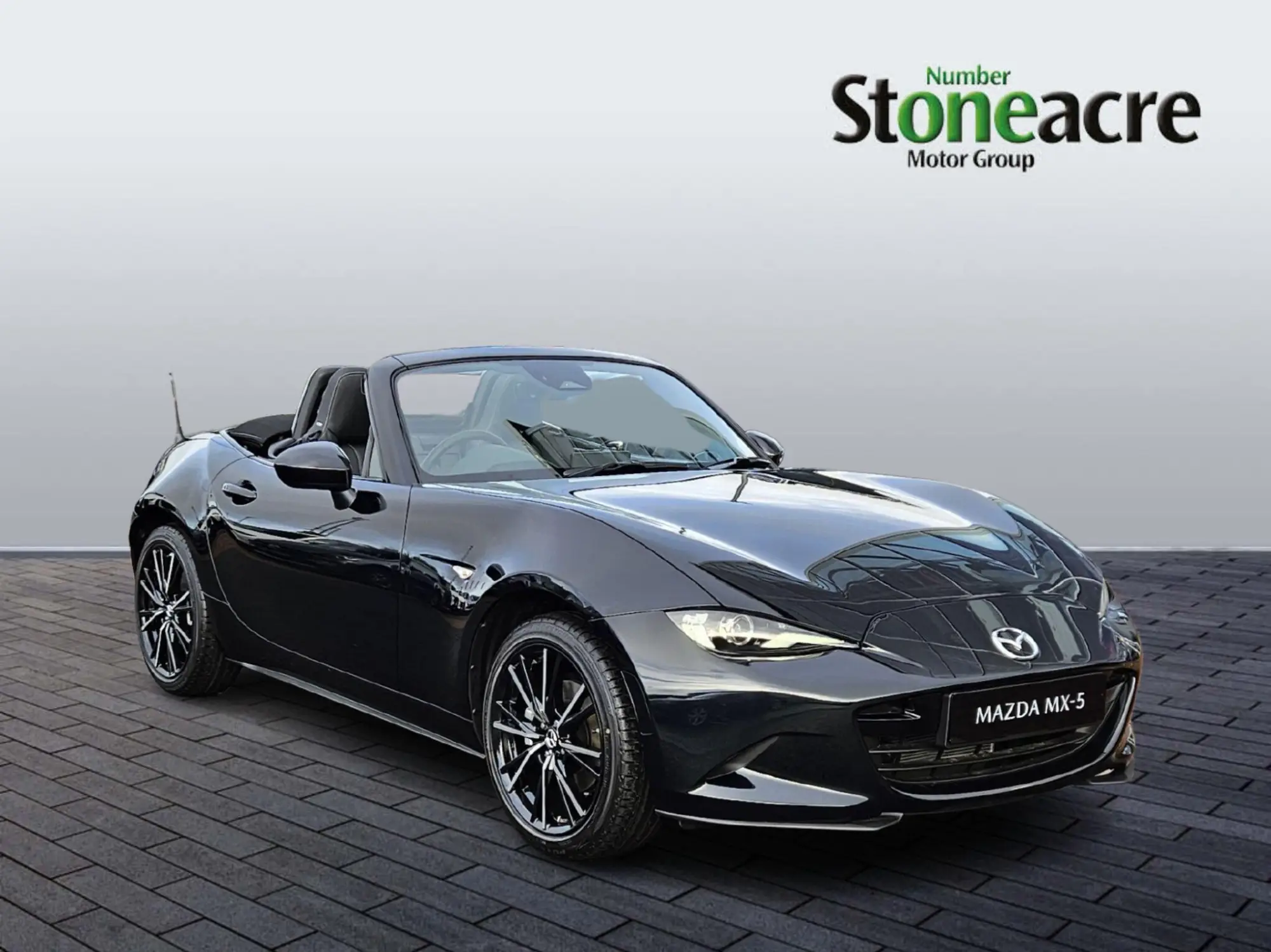 Mazda MX-5 2.0 SKYACTIV-G Exclusive-Line Roadster Euro 6 (s/s) 2dr Image 1