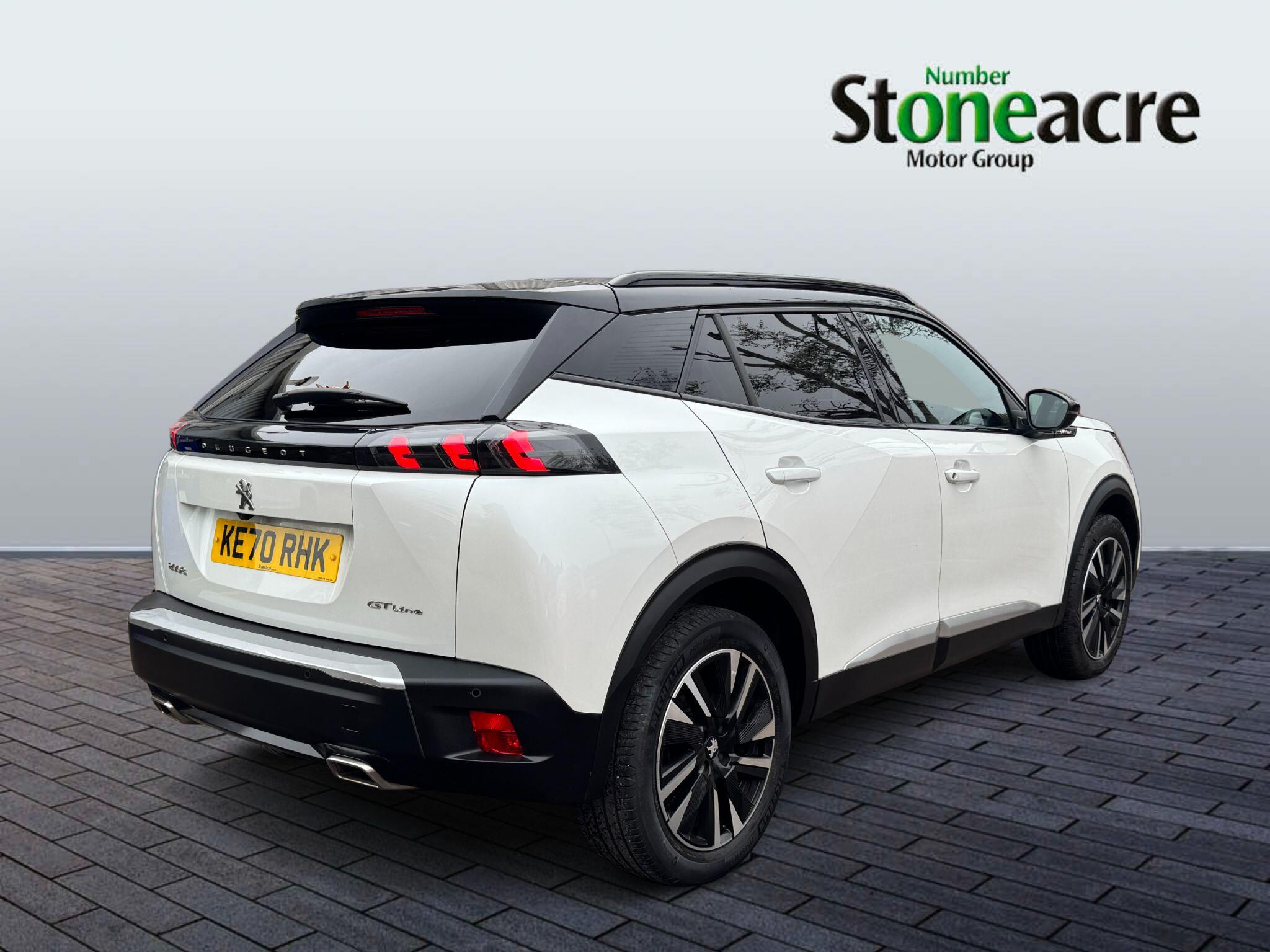 Peugeot 2008 1.2 PureTech GT Line SUV 5dr Petrol Manual Euro 6 (s/s) (130 ps) KE70RHK Image 3