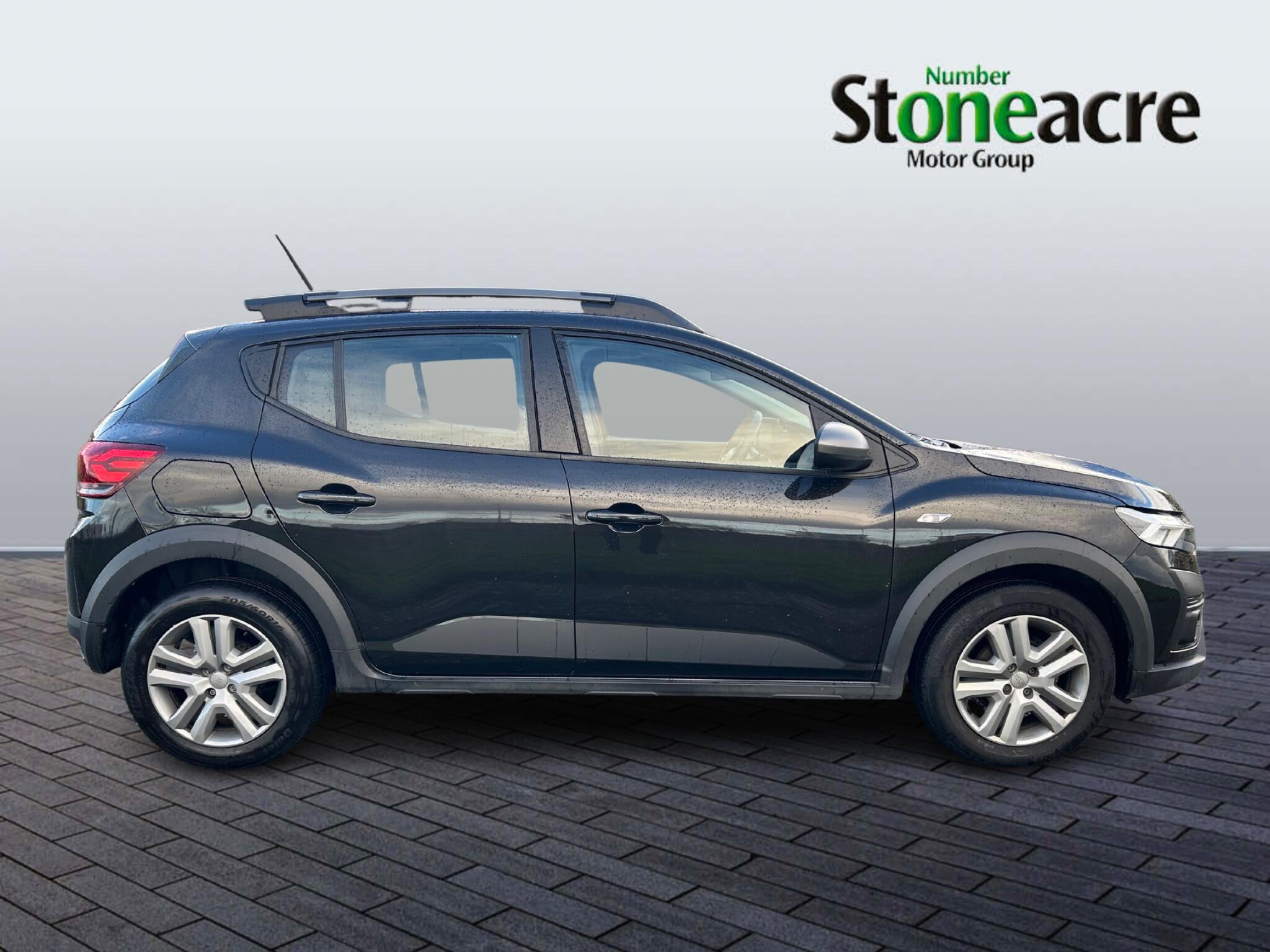 Dacia Sandero Stepway Stepway Expression TCe 100 Bi-Fuel MY23 HT73CLU Image 2