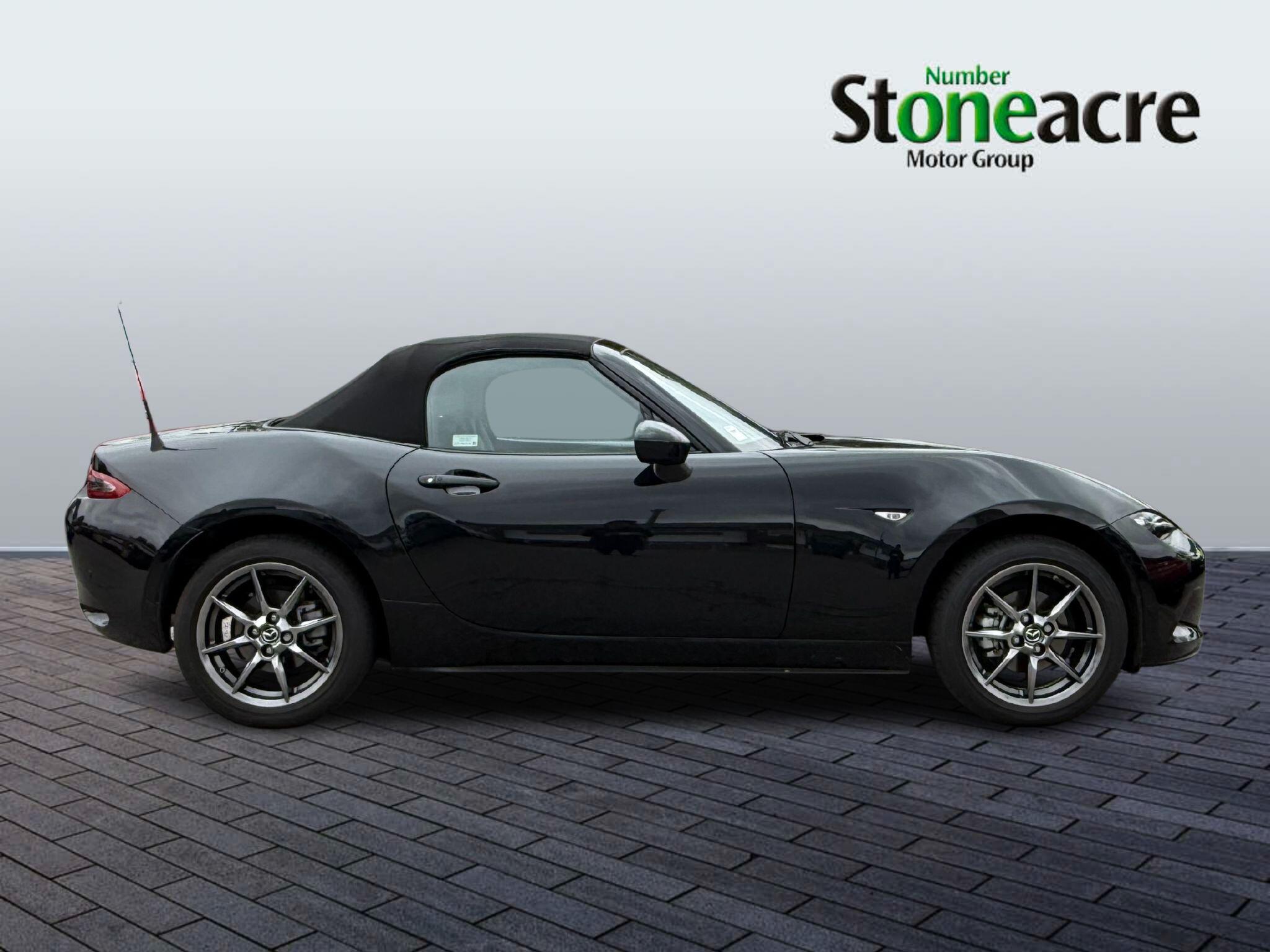 Mazda MX-5 1.5 SKYACTIV-G Sport Euro 6 (s/s) 2dr YY72CKC Image 3