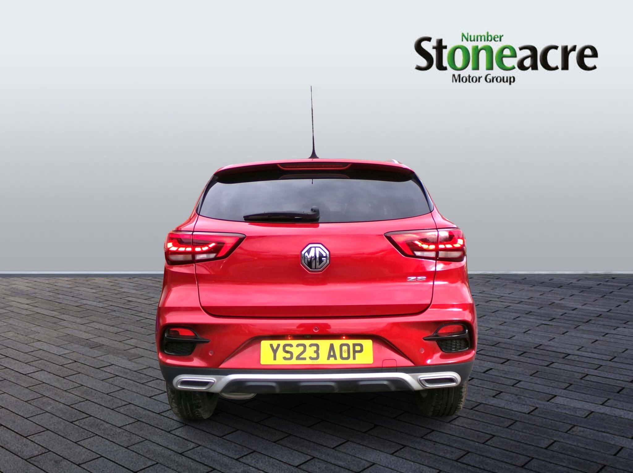 MG ZS 1.5 VTi-TECH Exclusive 5dr YS23AOP Image 3