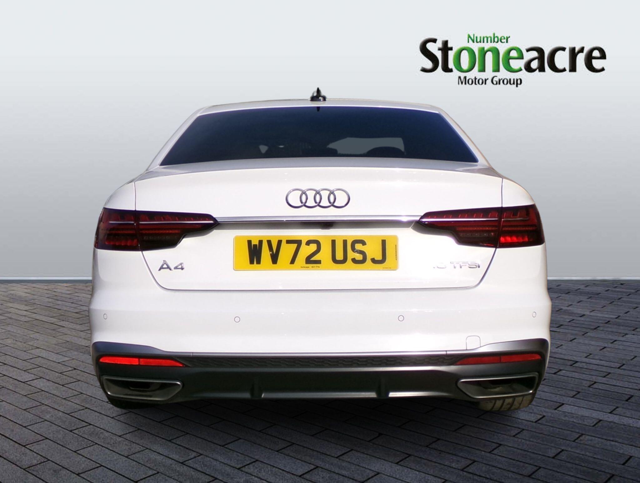 Audi A4 2.0 TFSI 40 S line S Tronic Euro 6 (s/s) 4dr WV72USJ Image 3