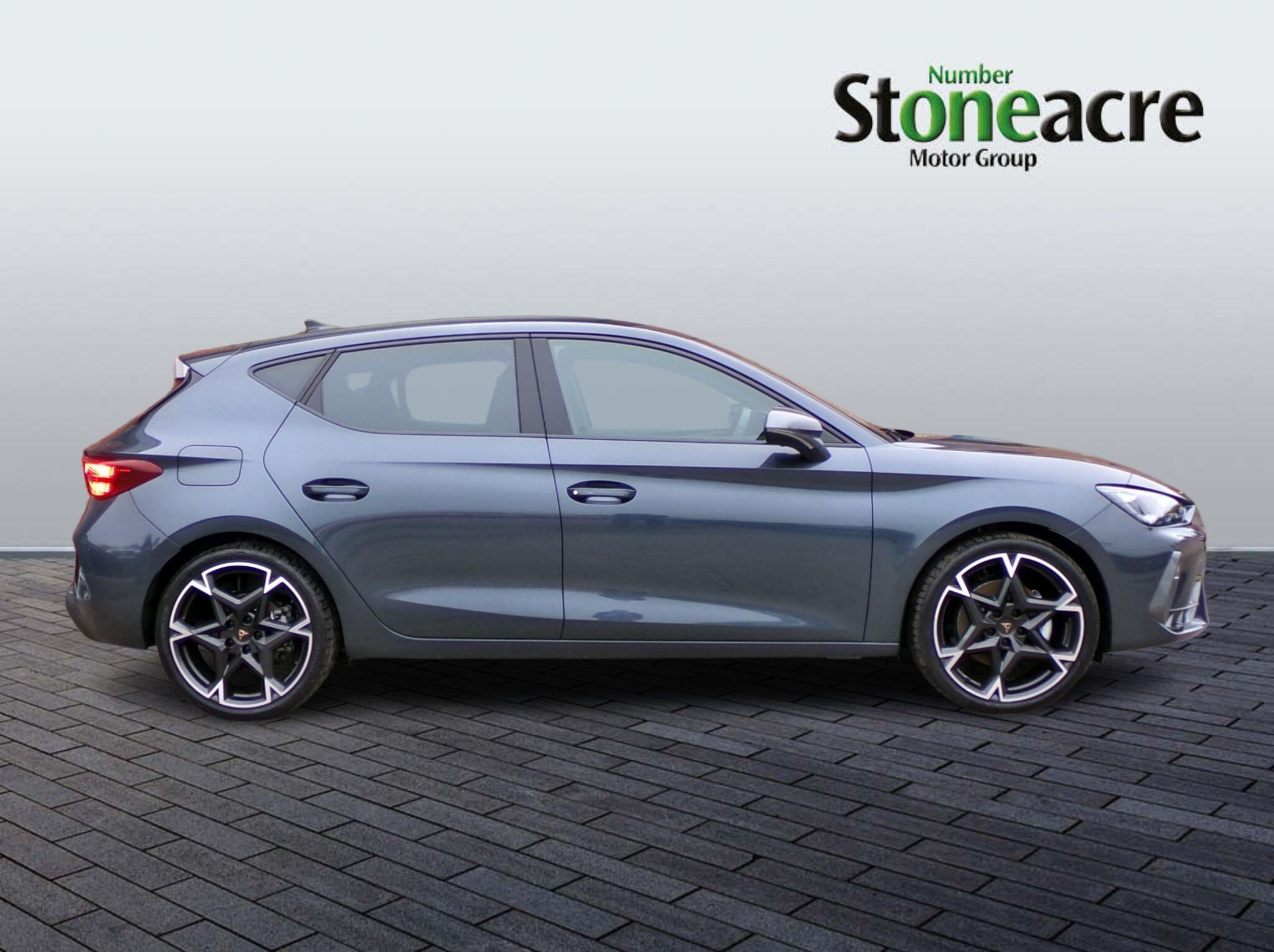 CUPRA Leon 1.5 eTSI EVO V2 DSG Euro 6 (s/s) 5dr YP75EPA Image 2