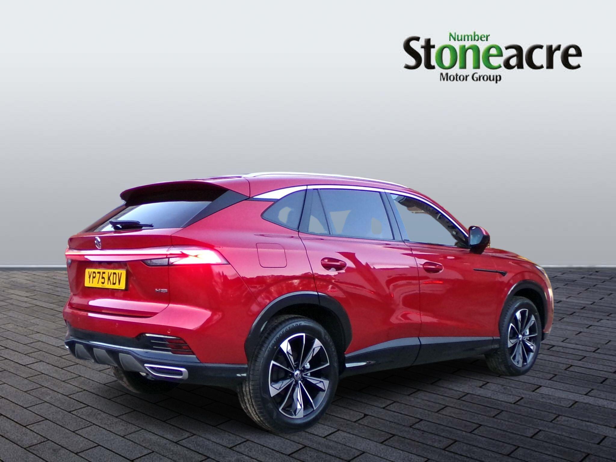 MG HS 1.5 T-GDI Trophy Euro 6 (s/s) 5dr YP75KDV Image 2