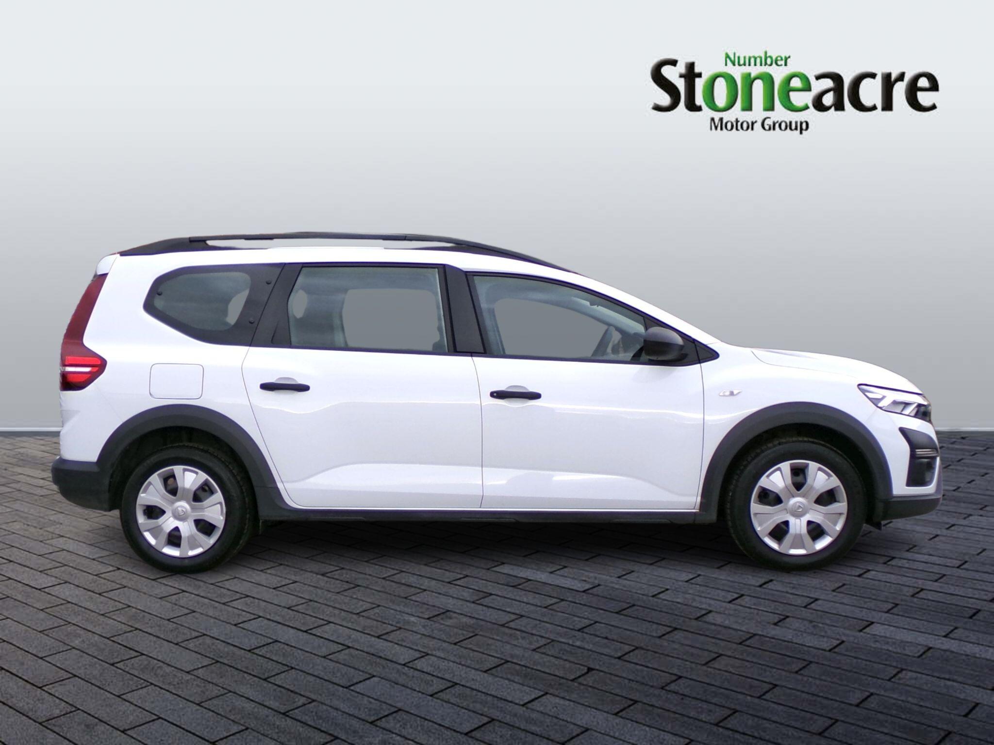 Dacia Jogger 1.0 TCe Essential Euro 6 (s/s) 5dr FL72UGR Image 2