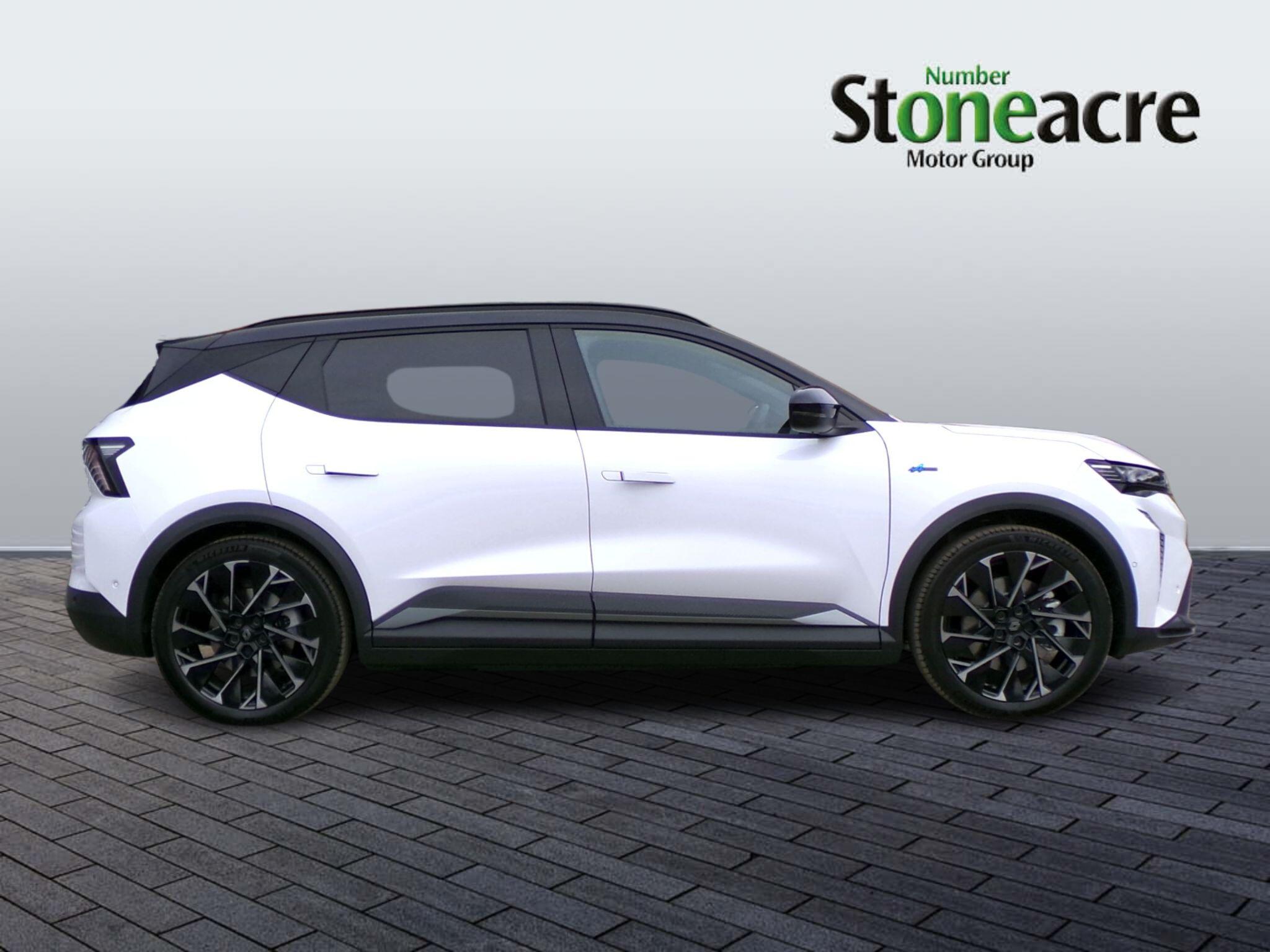 Renault Scenic E-TECH long range 87kWh techno esprit Alpine Auto 5dr YR75SJO Image 2