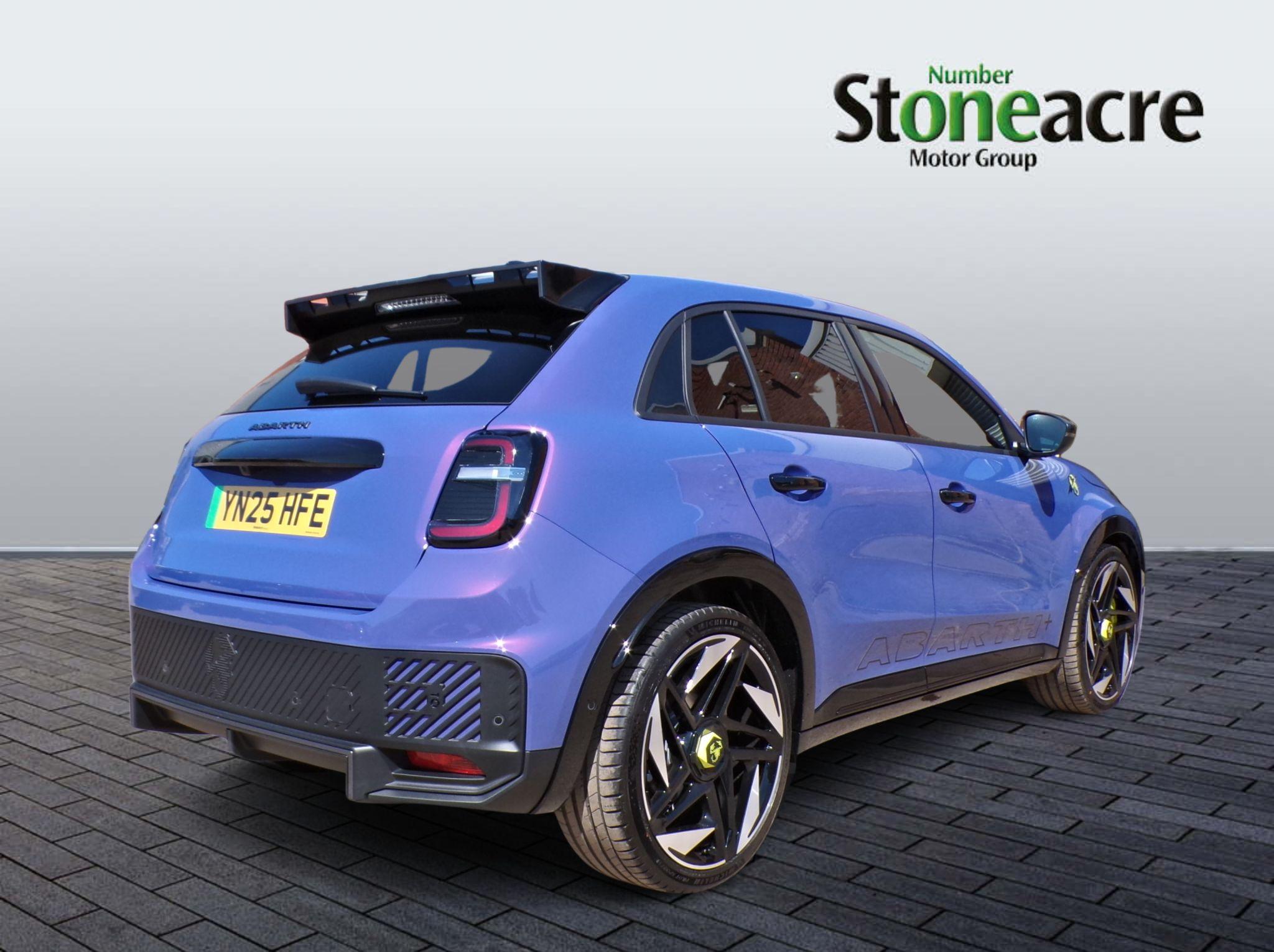 Abarth 600e 54kWh Scorpionissima Auto 5dr YN25HFE Image 2