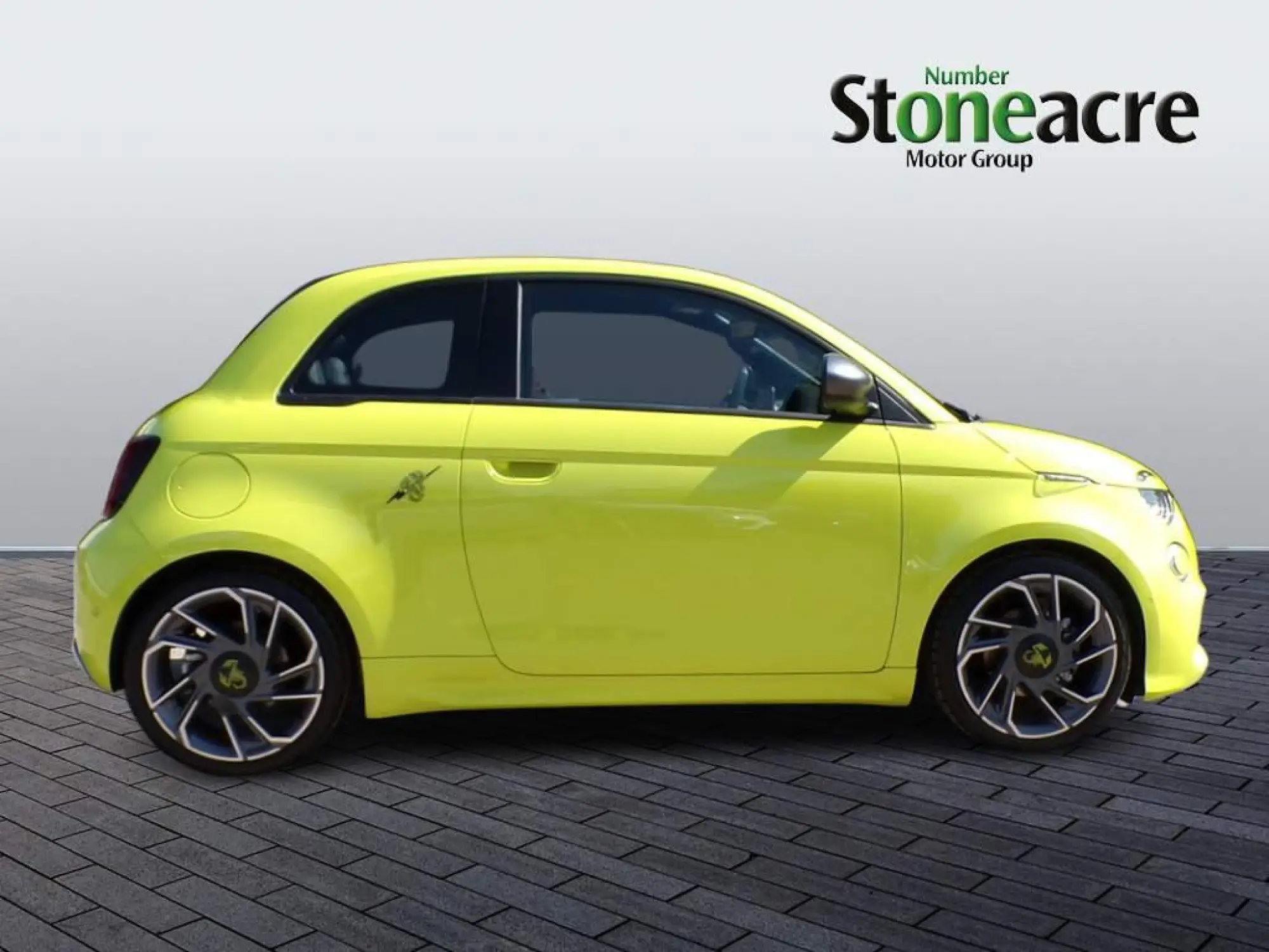 Abarth 500e Cabrio 42kWh Auto 2dr YP24UCZ Image 2