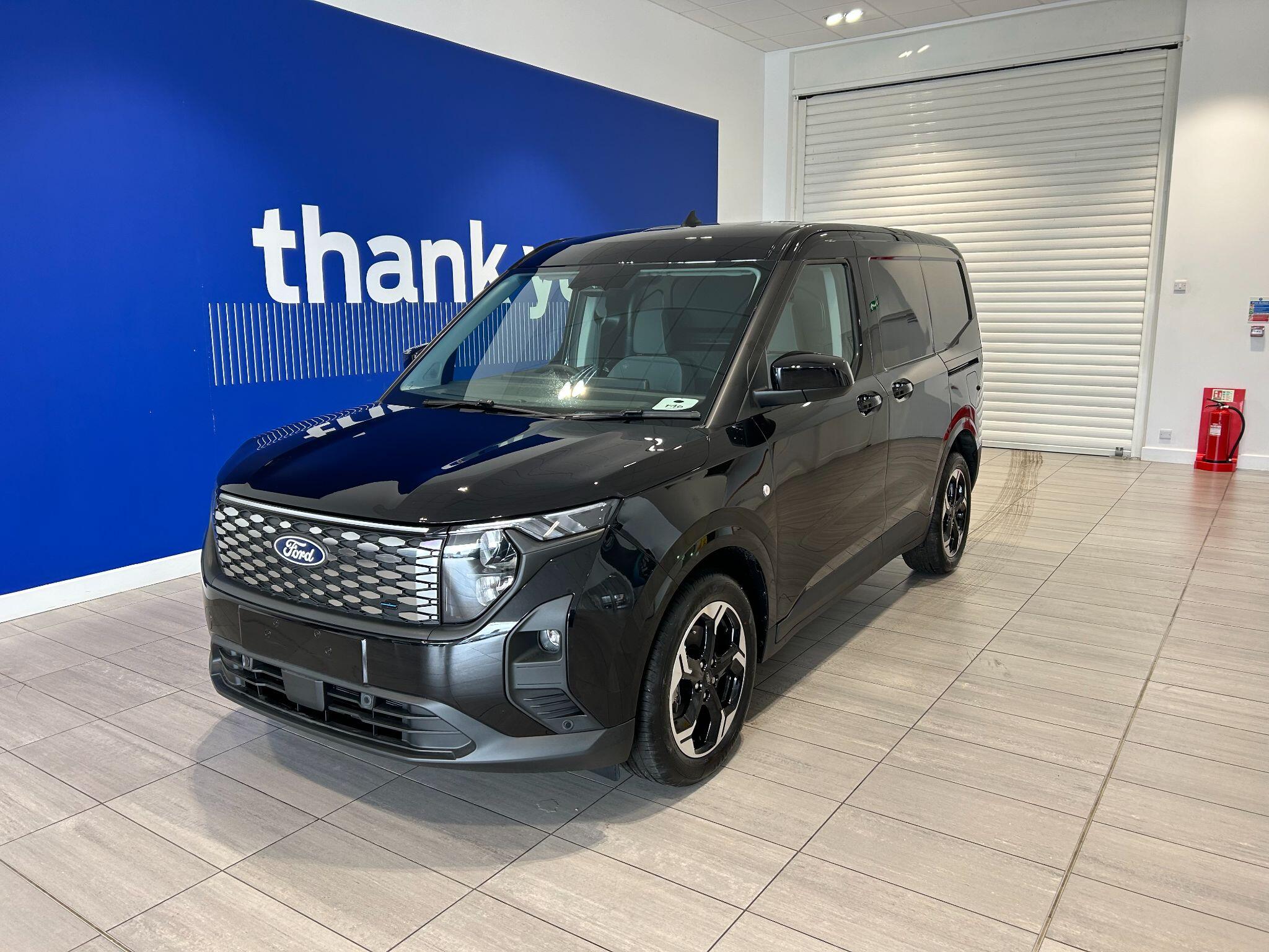 Ford E-Transit Courier 43kWh Limited Auto SWB 5dr null Image 1