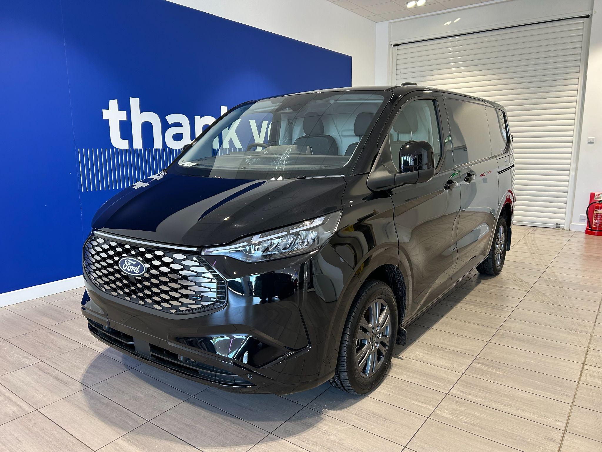 Ford E-Transit Custom Image 2