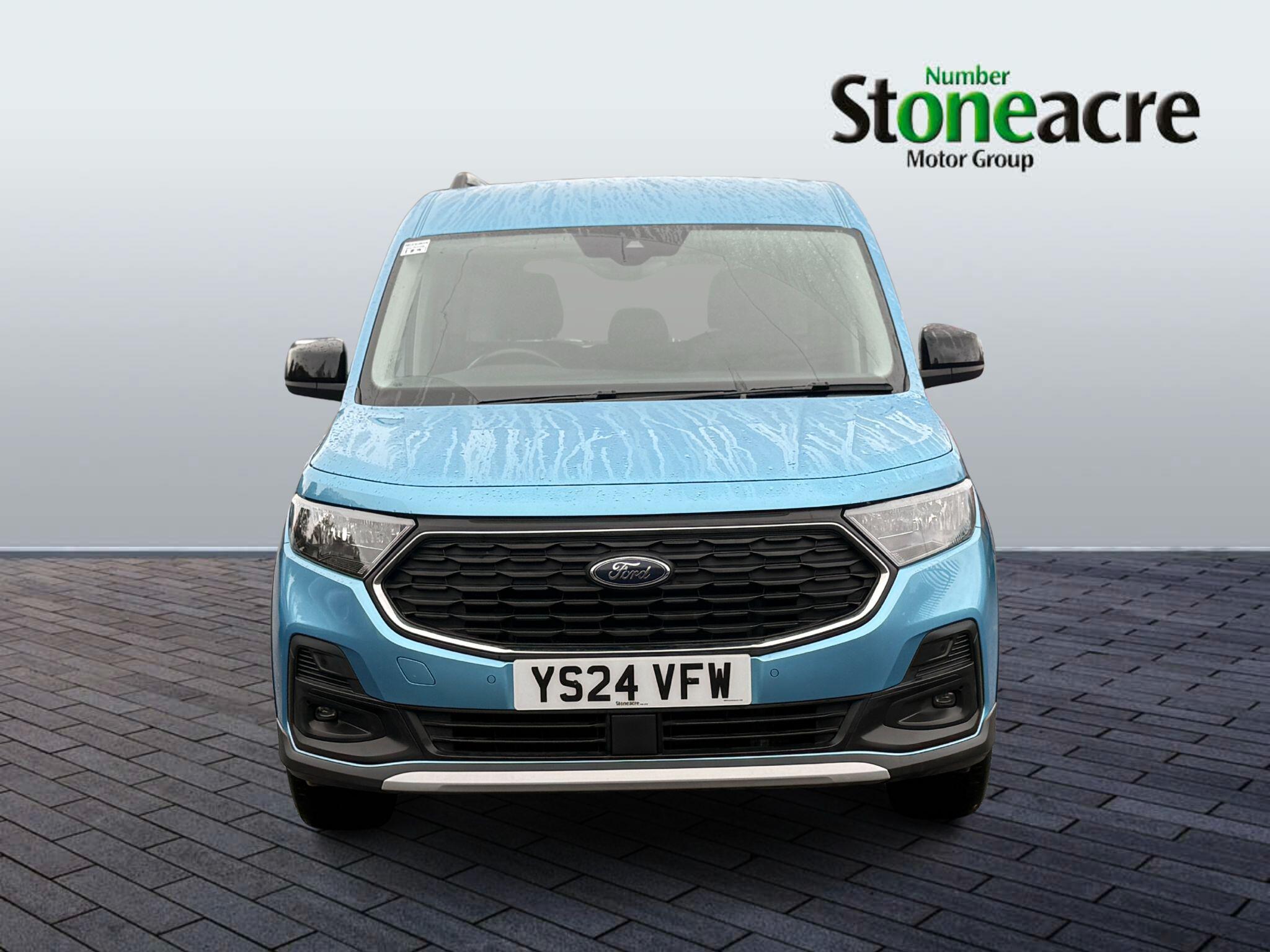 Ford Grand Tourneo Connect 1.5 EcoBoost Active Euro 6 (s/s) 5dr YS24VFW Image 2