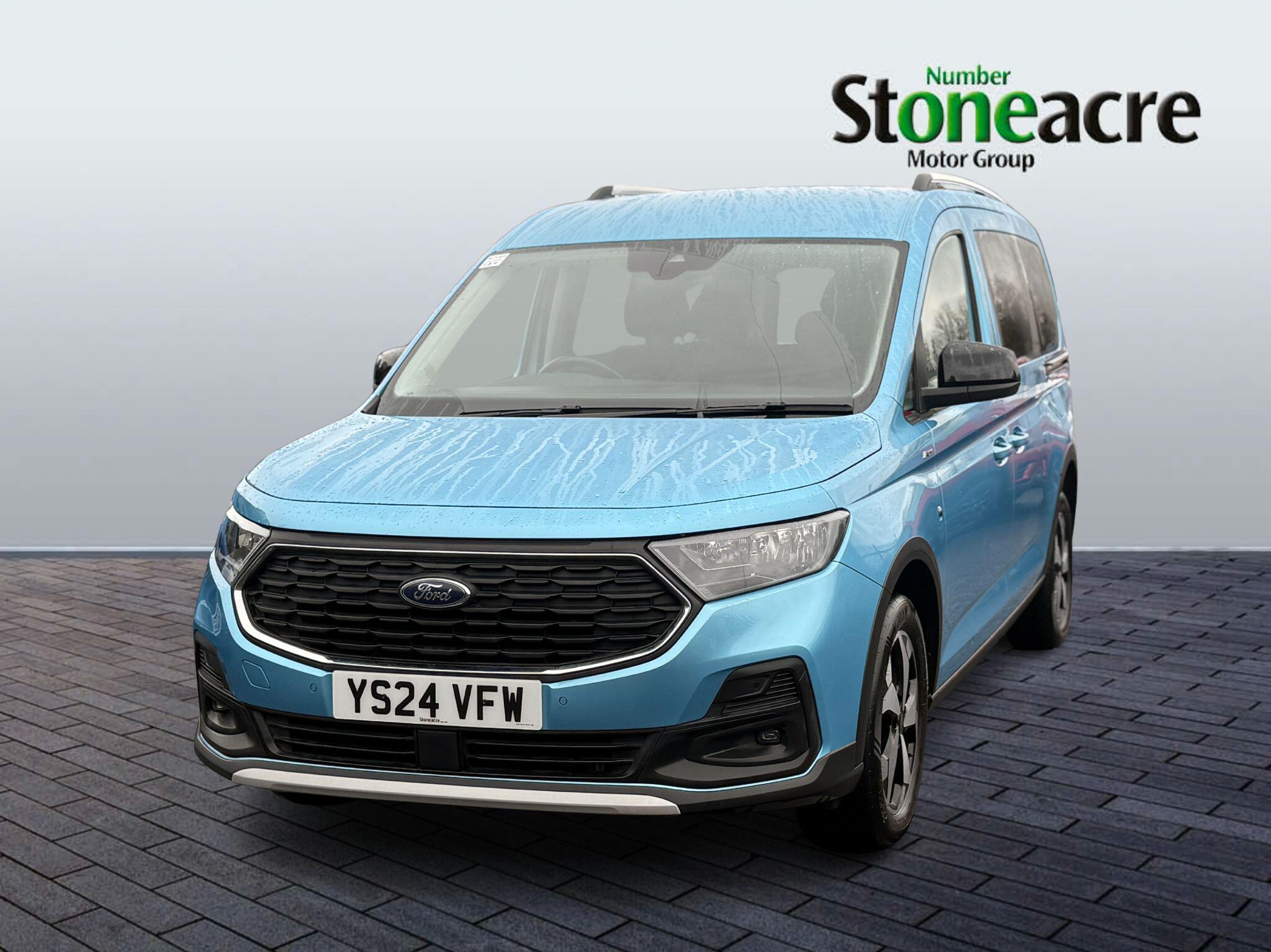 Ford Grand Tourneo Connect 1.5 EcoBoost Active Euro 6 (s/s) 5dr YS24VFW Image 3