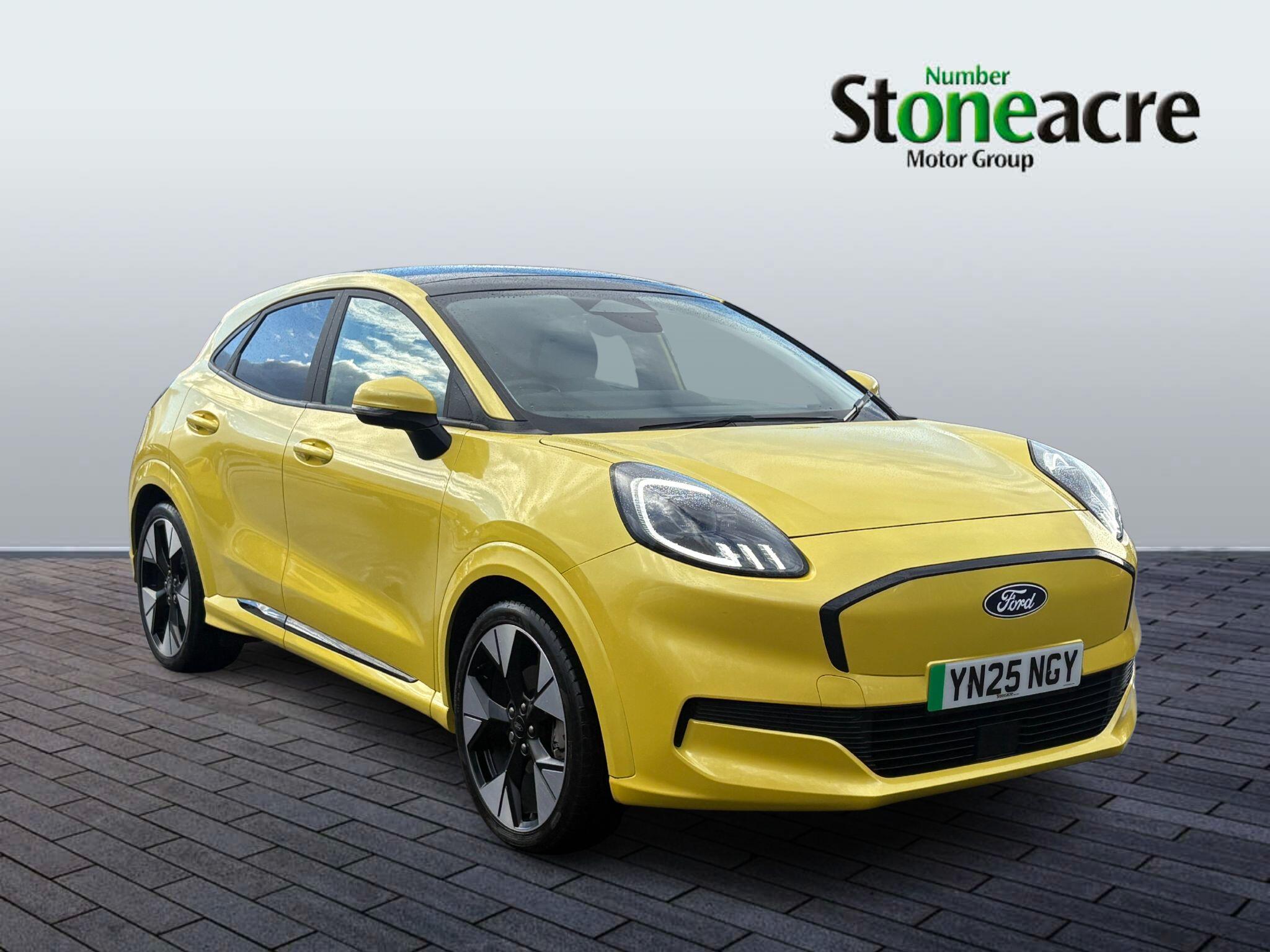 Ford Puma Gen-E Standard Range 43kWh Premium Auto 5dr YN25NGY Image 1