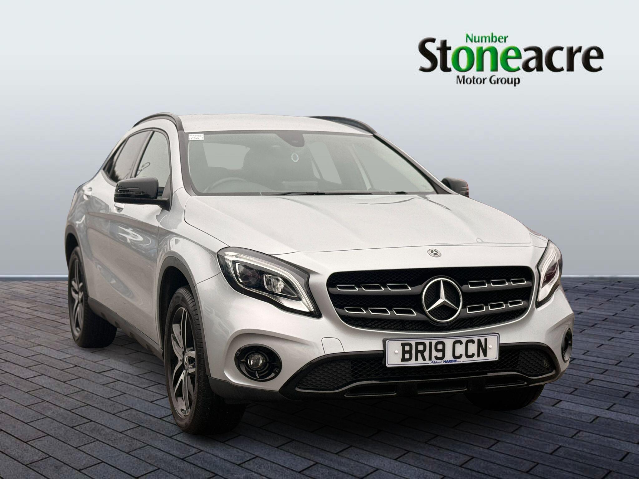 Mercedes-Benz GLA GLA 180 Urban Edition 5dr Auto BR19CCN Image 1