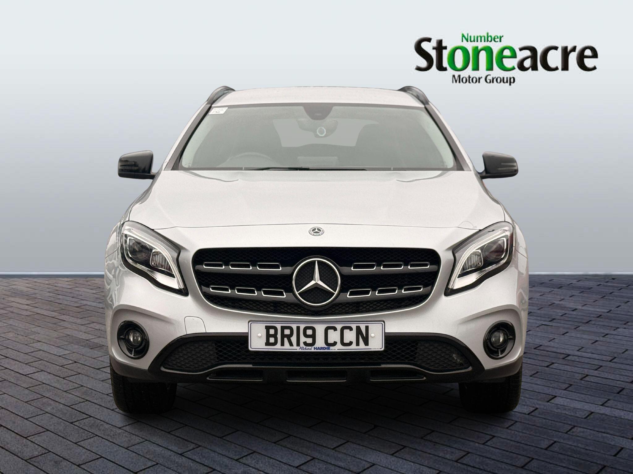 Mercedes-Benz GLA GLA 180 Urban Edition 5dr Auto BR19CCN Image 2