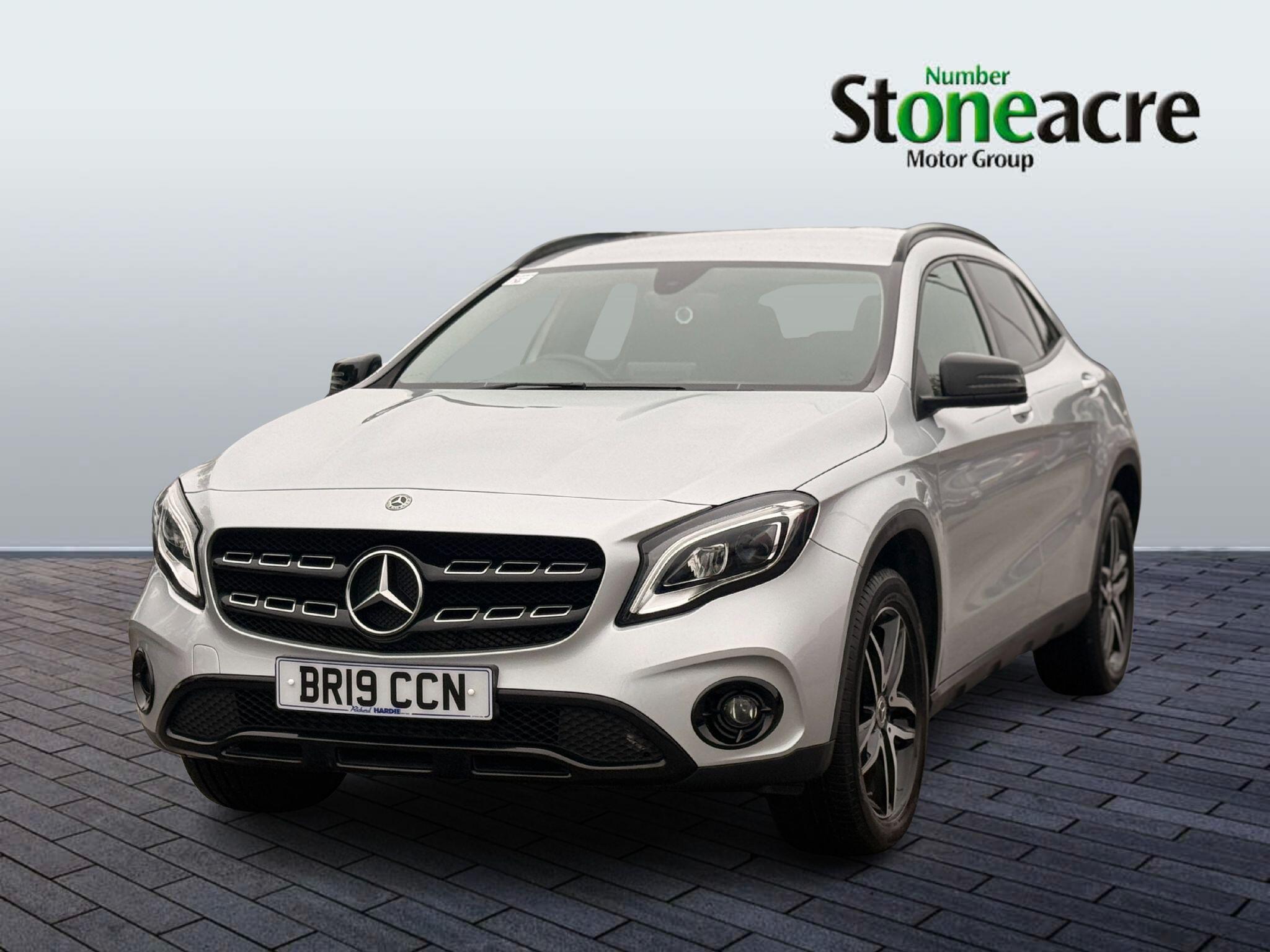 Mercedes-Benz GLA GLA 180 Urban Edition 5dr Auto BR19CCN Image 3