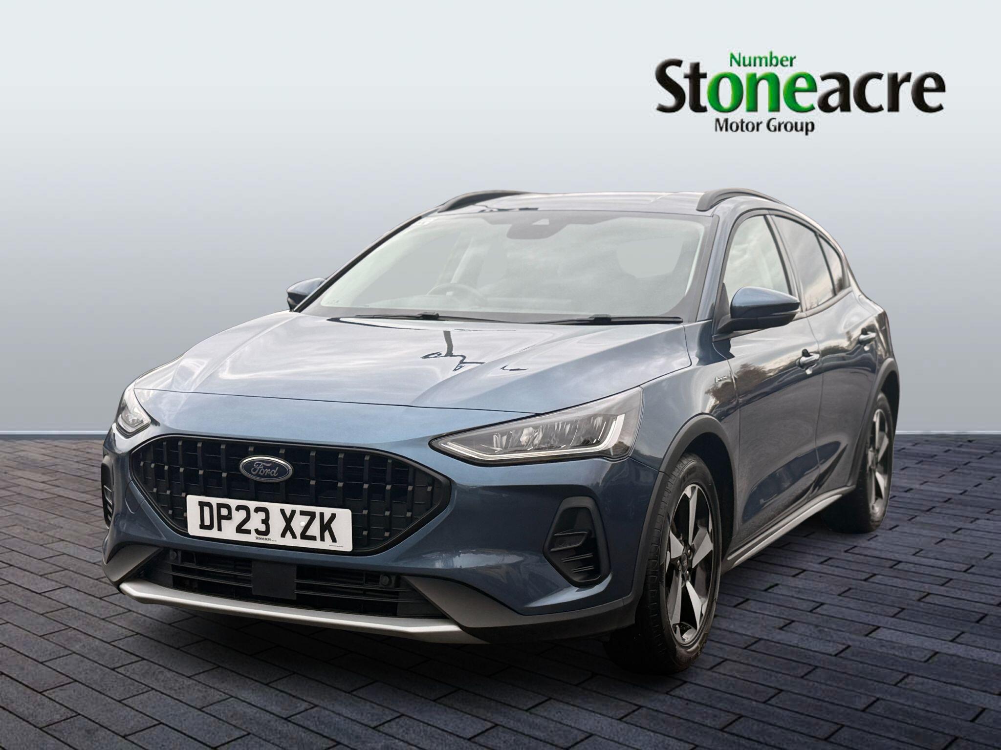 Ford Focus 1.0T EcoBoost Active Euro 6 (s/s) 5dr DP23XZK Image 3