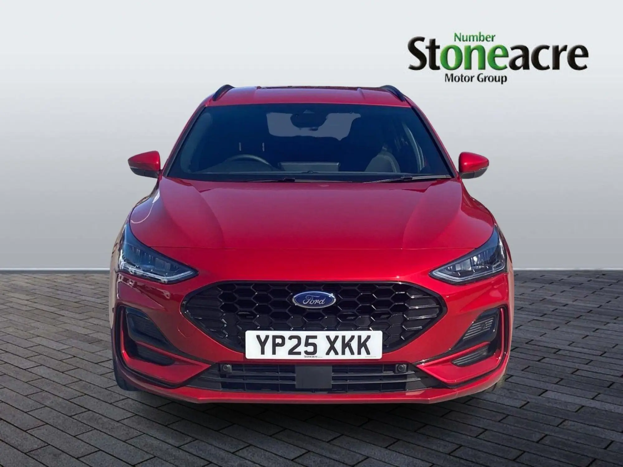 Ford Focus 1.0T EcoBoost MHEV ST-Line X DCT Euro 6 (s/s) 5dr YP25XKK Image 2