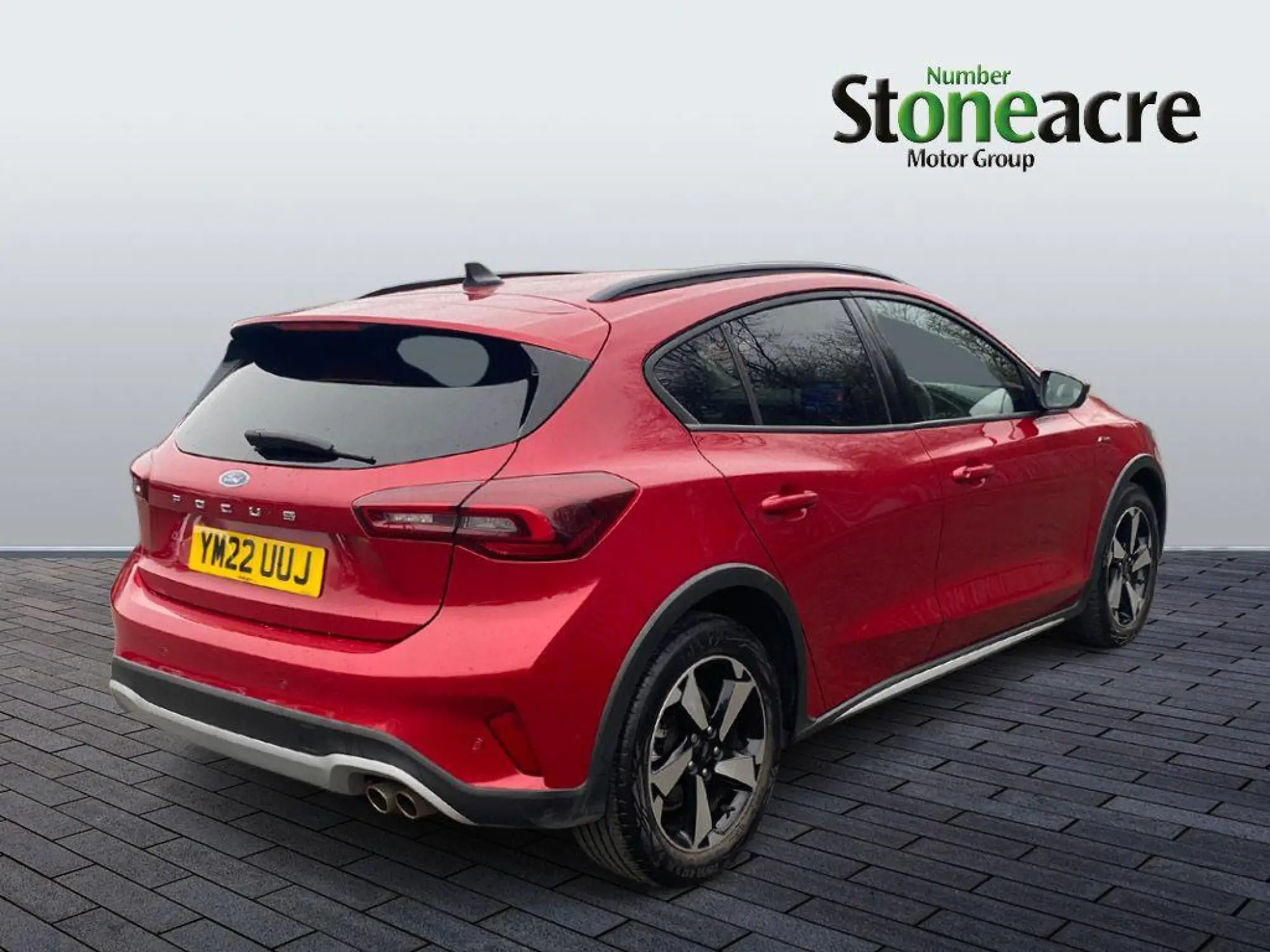 Ford Focus 1.0T EcoBoost Active Style Euro 6 (s/s) 5dr YM22UUJ Image 3