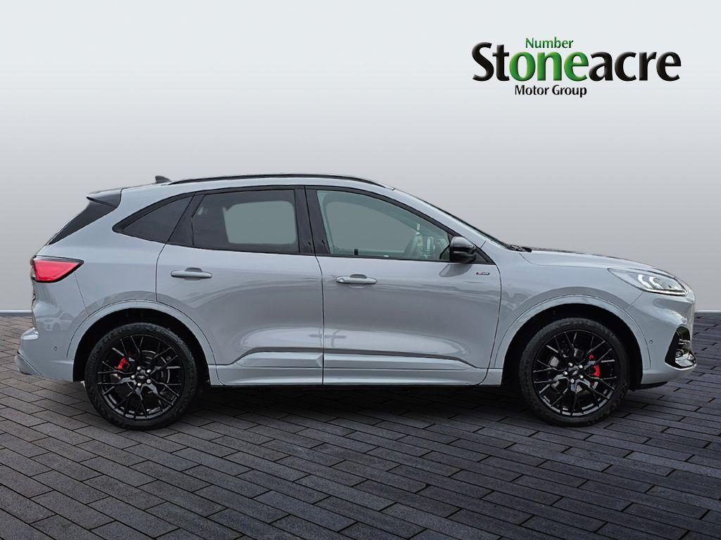 Ford Kuga Plug-In Hybrid 2.5 Duratec 14.4kWh Graphite Tech Edition CVT Euro 6 (s/s) 5dr YN24NXX Image 2