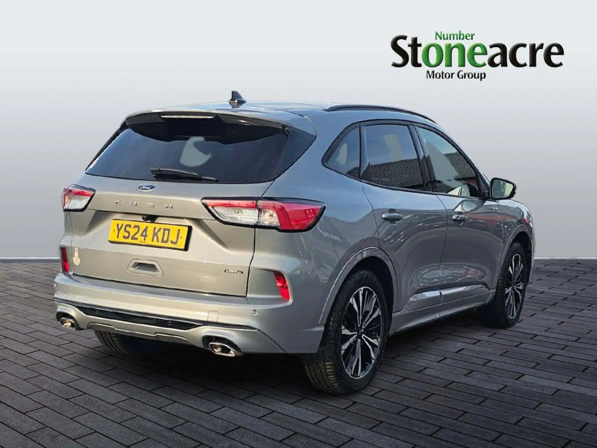 Ford Kuga Plug-In Hybrid Image 5