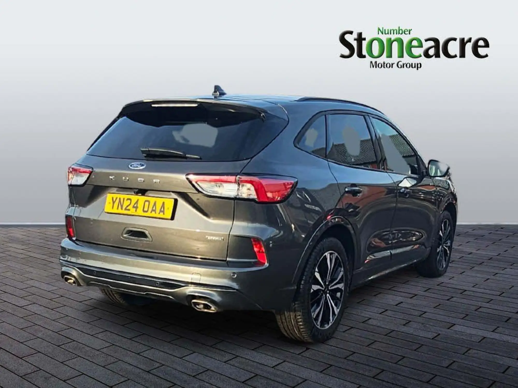 Ford Kuga Plug-in Hybrid 2.5 PHEV ST-Line X Edition 5dr CVT YN24OAA Image 3