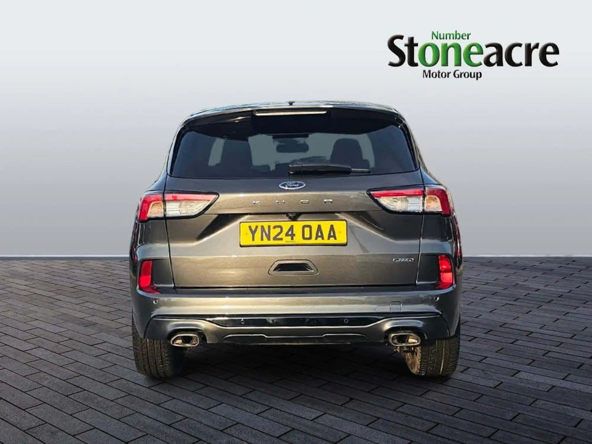 Ford Kuga Plug-In Hybrid Image 4