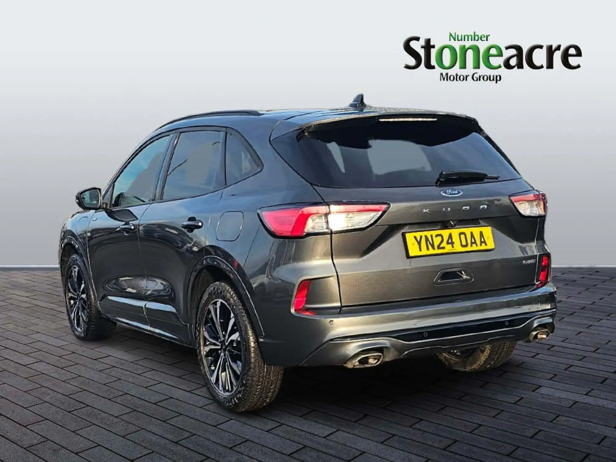 Ford Kuga Plug-In Hybrid Image 5