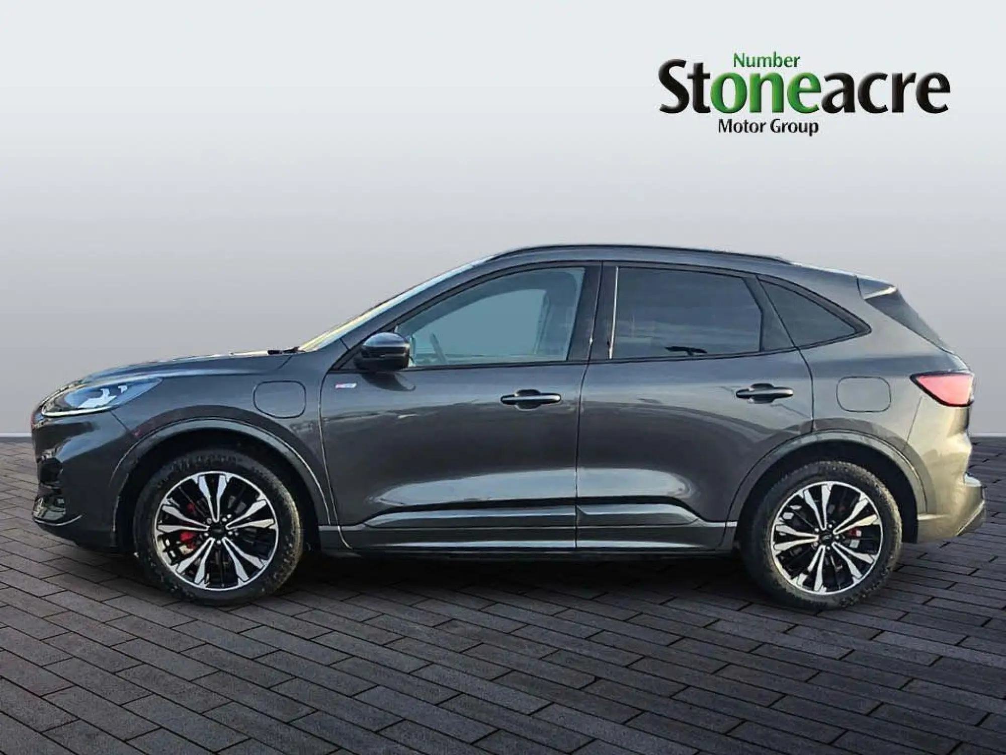 Ford Kuga Plug-In Hybrid Image 6