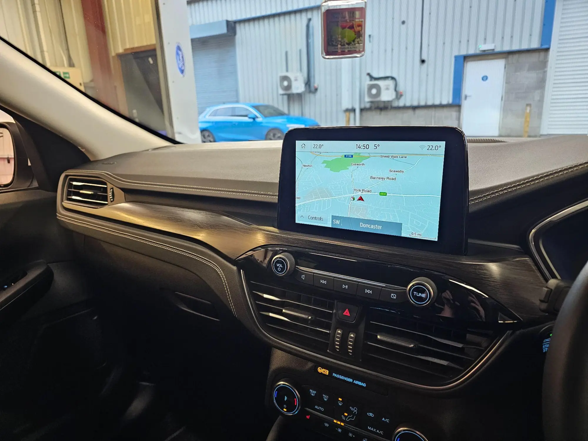 Ford Kuga Plug-In Hybrid Image 14
