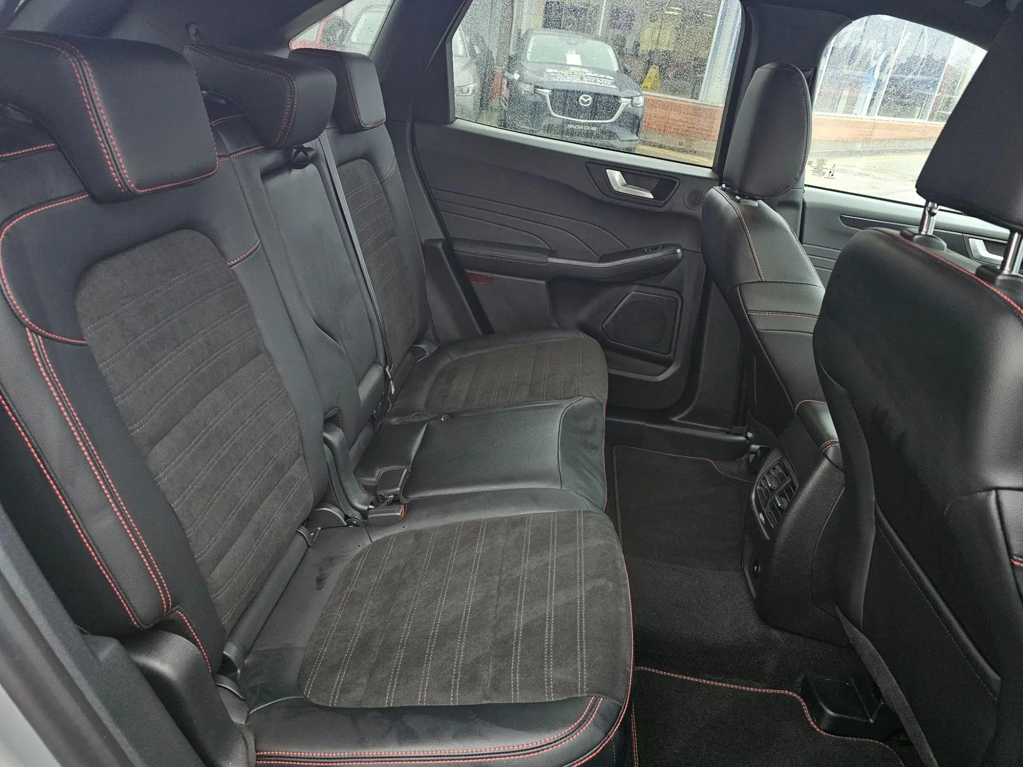 Ford Kuga Plug-In Hybrid Image 17