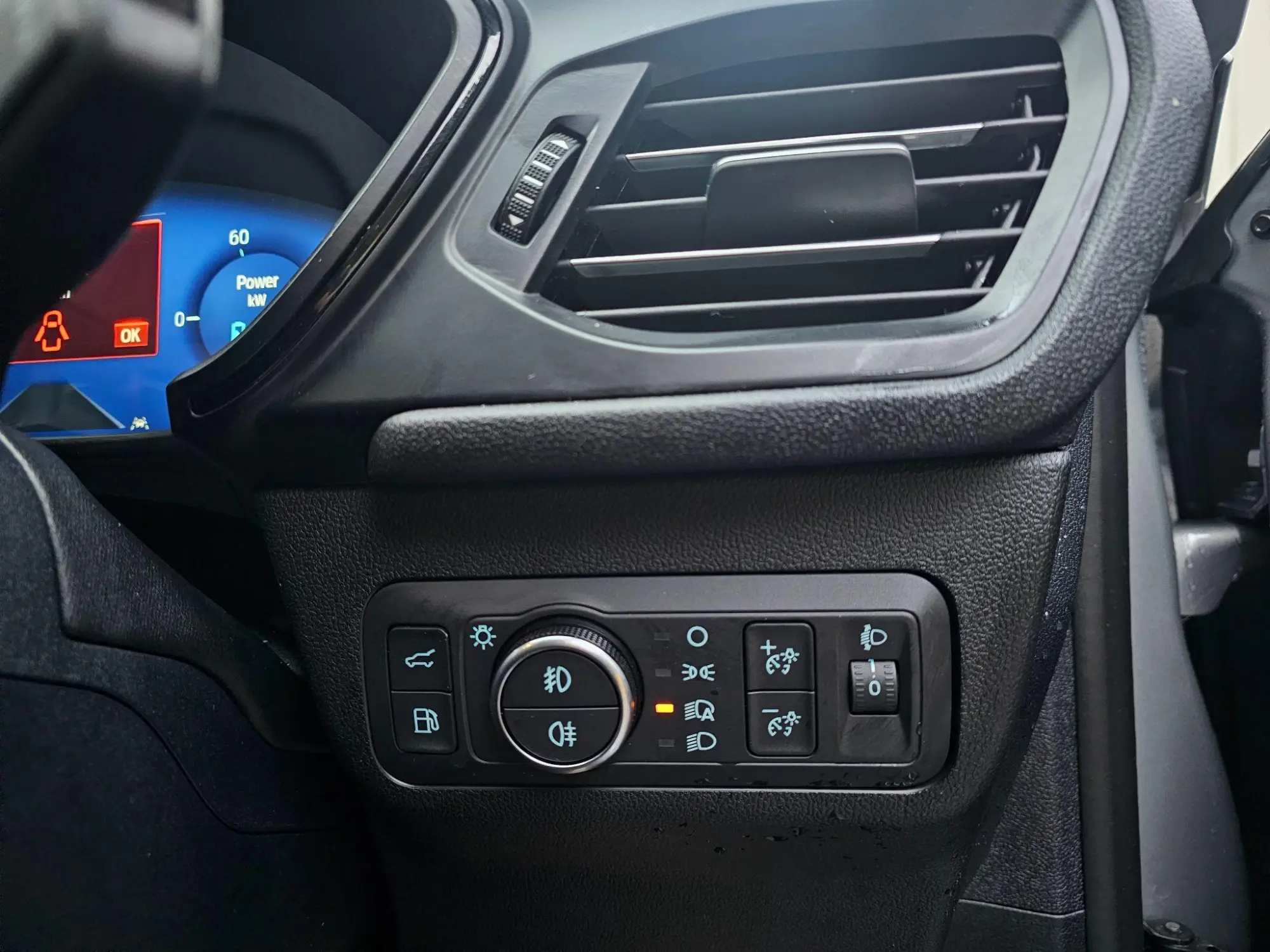 Ford Kuga Plug-In Hybrid Image 19