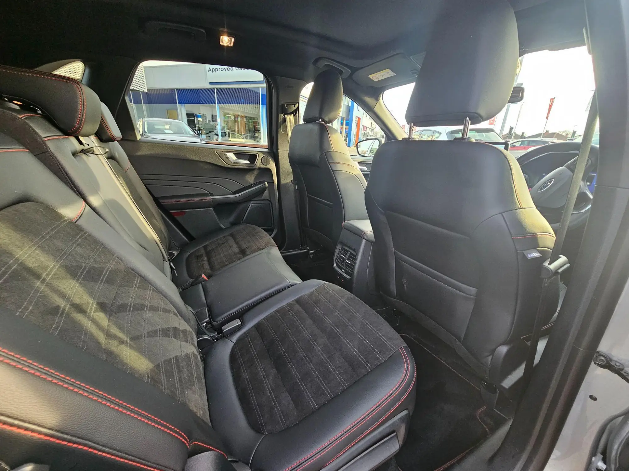 Ford Kuga Plug-In Hybrid Image 17