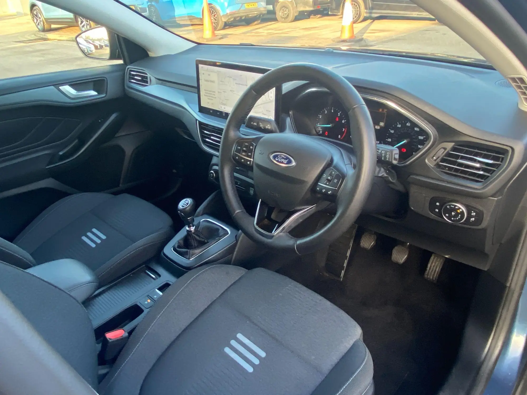 Ford Focus Image 10