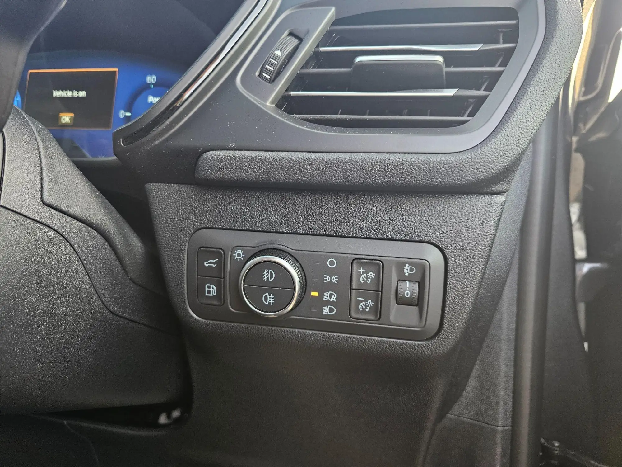 Ford Kuga Plug-In Hybrid Image 17