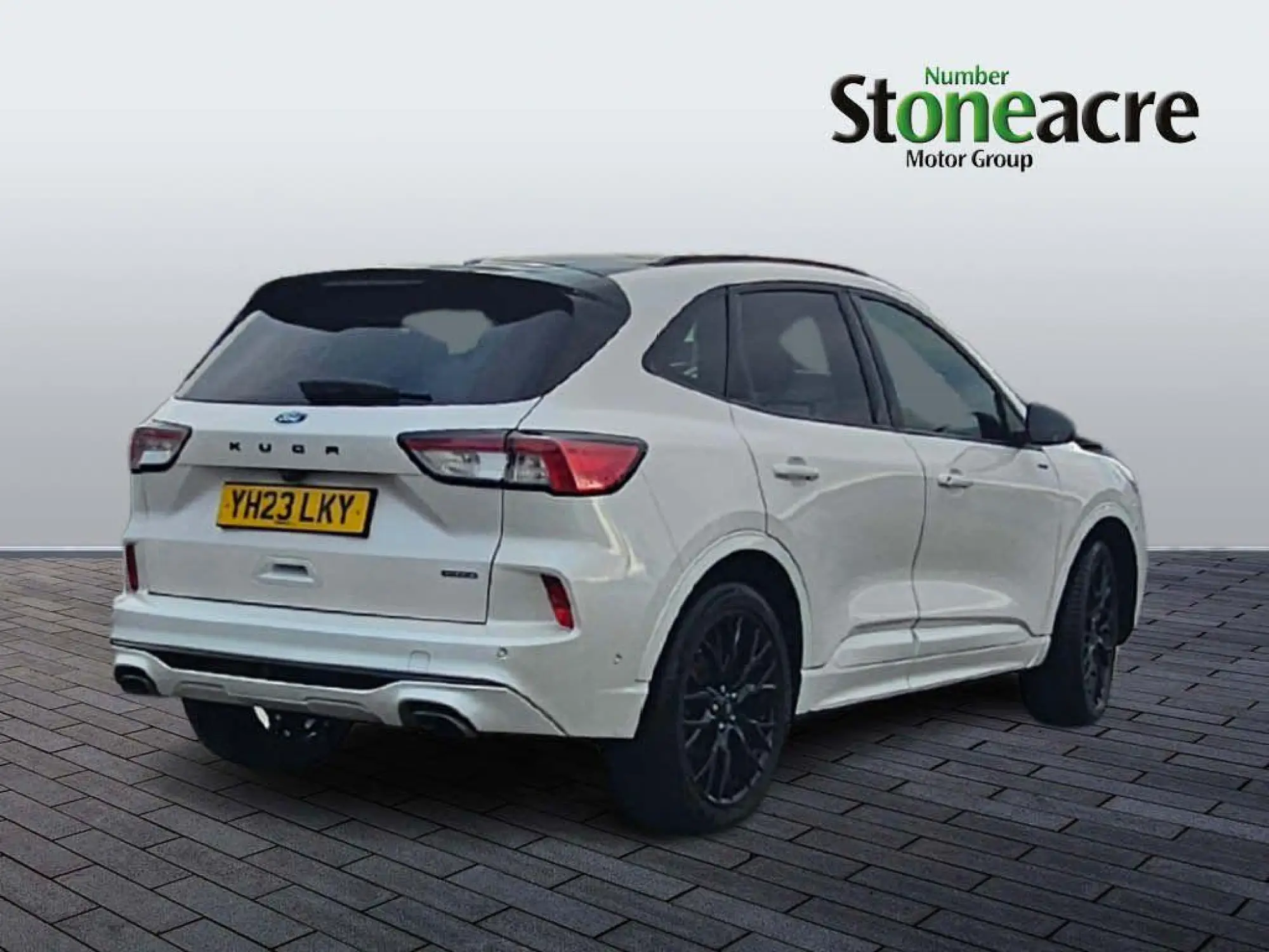 Ford Kuga Plug-in Hybrid 2.5 PHEV ST-Line X Edition 5dr CVT YH23LKY Image 3