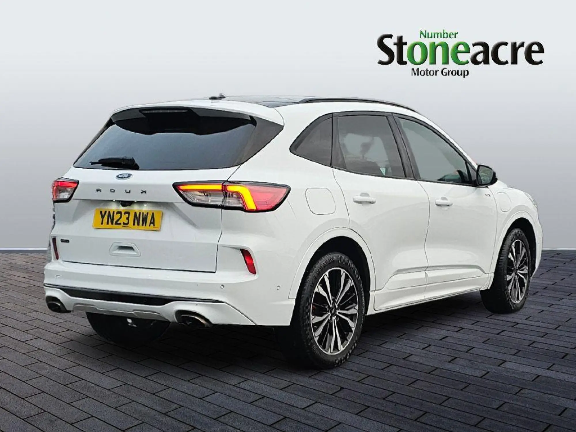 Ford Kuga Plug-in Hybrid 2.5 PHEV ST-Line X Edition 5dr CVT YN23NWA Image 3