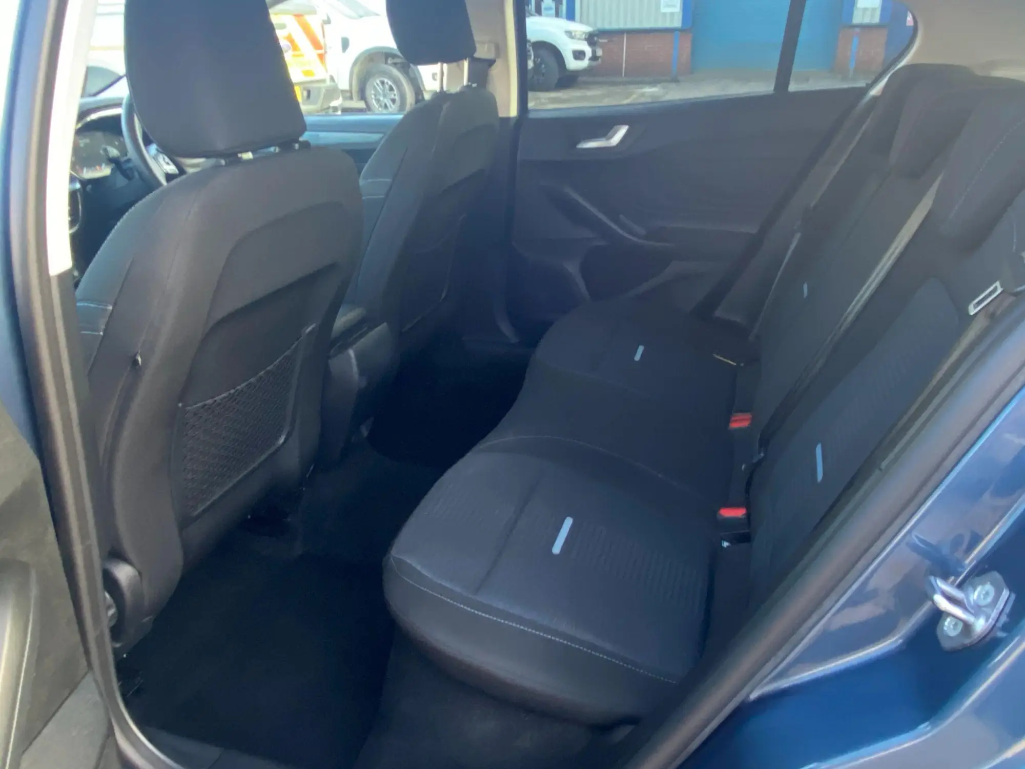 Ford Focus Image 17