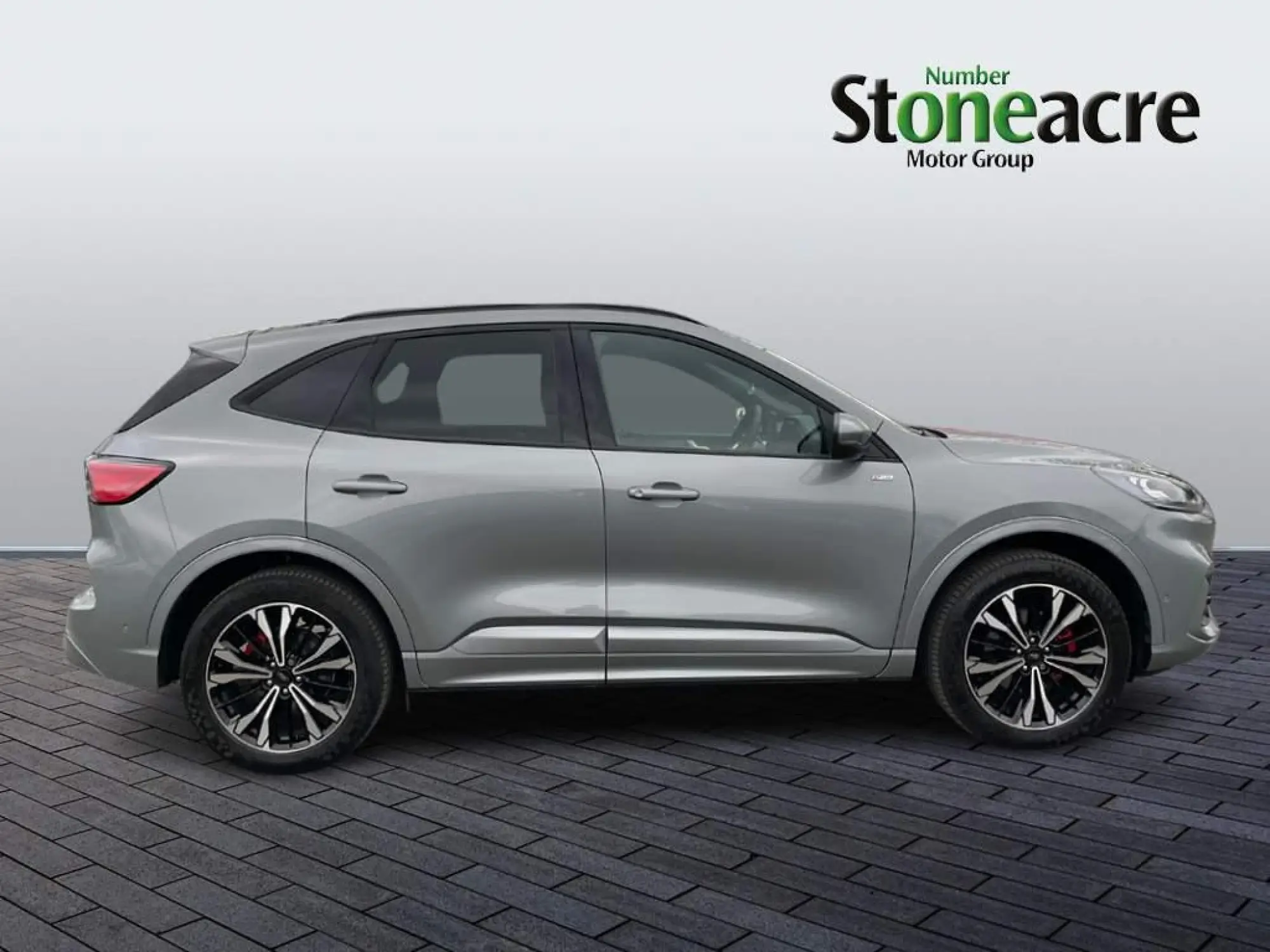 Ford Kuga Plug-in Hybrid 2.5 PHEV ST-Line X Edition 5dr CVT YM23FNY Image 2