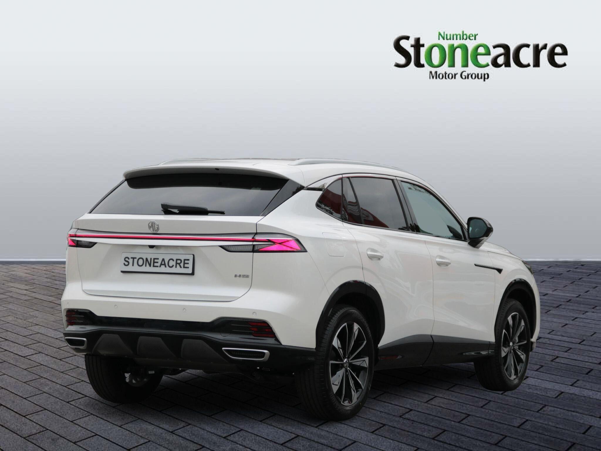 MG HS 1.5 T-GDI Trophy DCT Euro 6 (s/s) 5dr NU75LYA Image 2