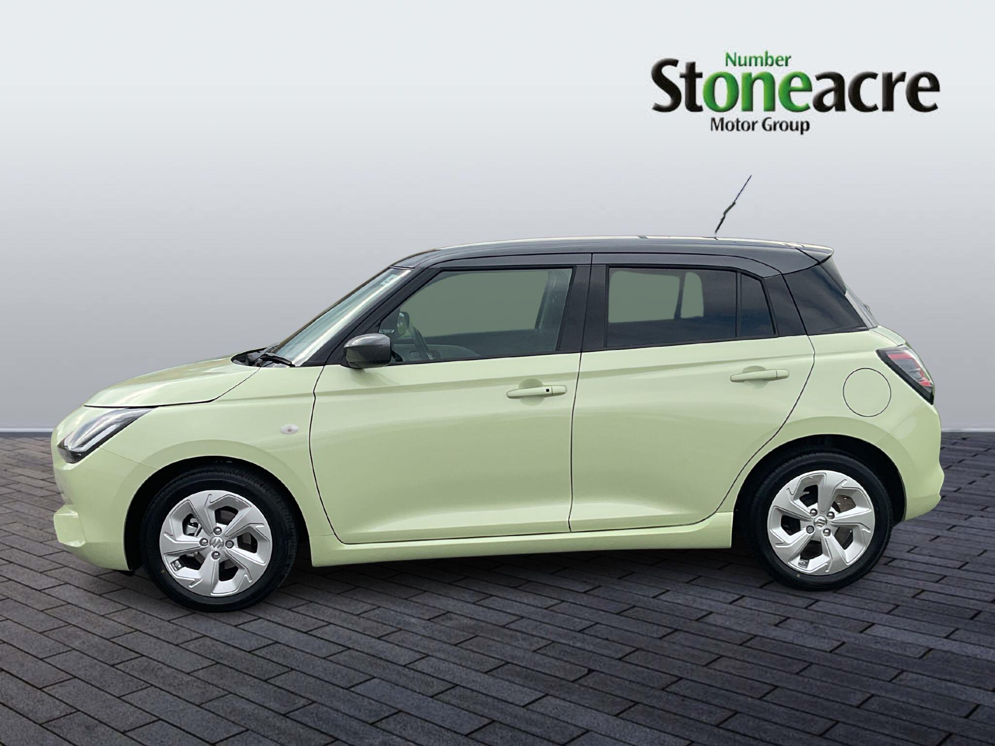 Suzuki Swift 1.2 MHEV Motion Euro 6 (s/s) 5dr NK75OLE Image 3