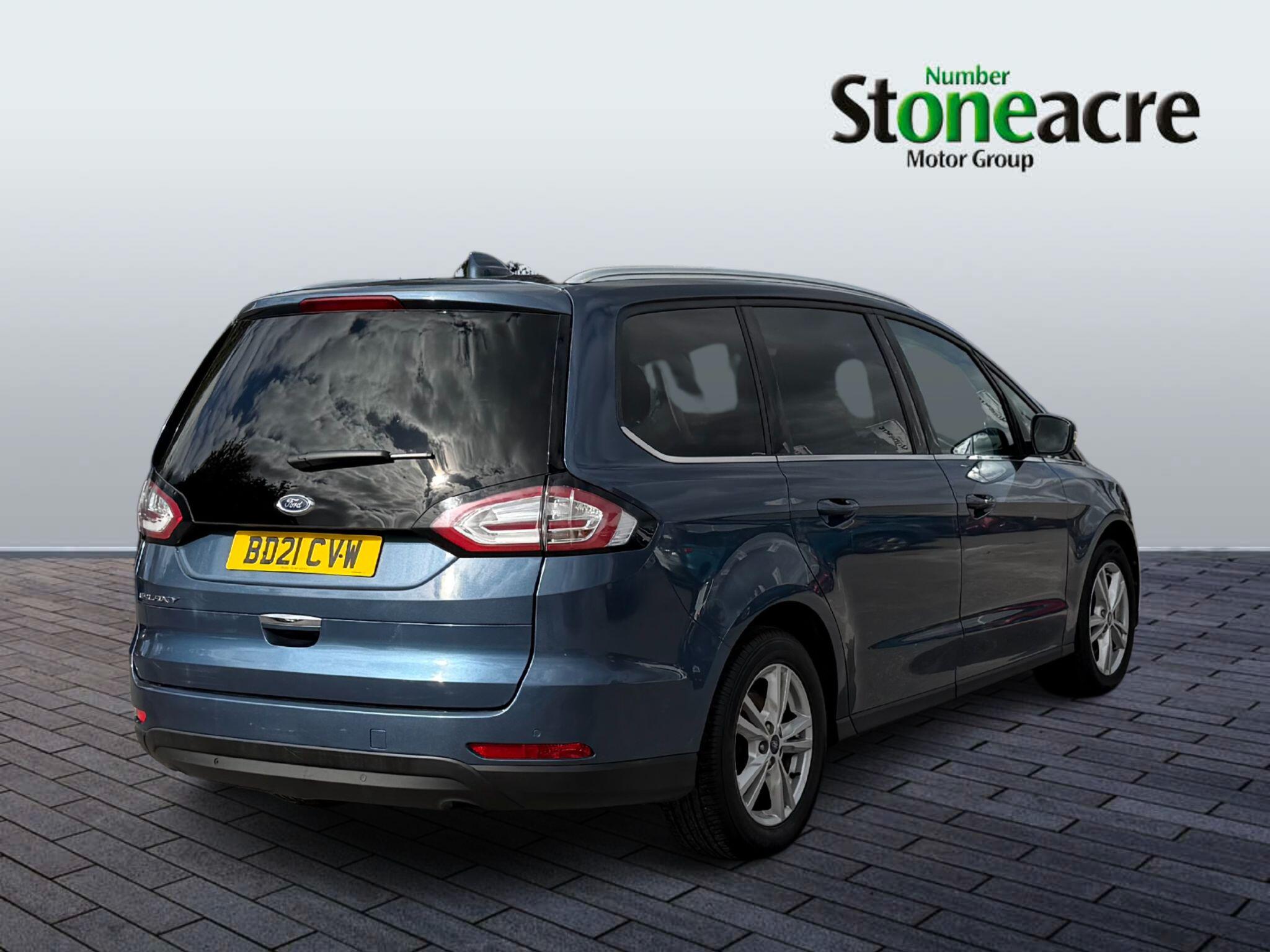 Ford Galaxy 2.0 EcoBlue Titanium Auto Euro 6 (s/s) 5dr BD21CVW Image 3
